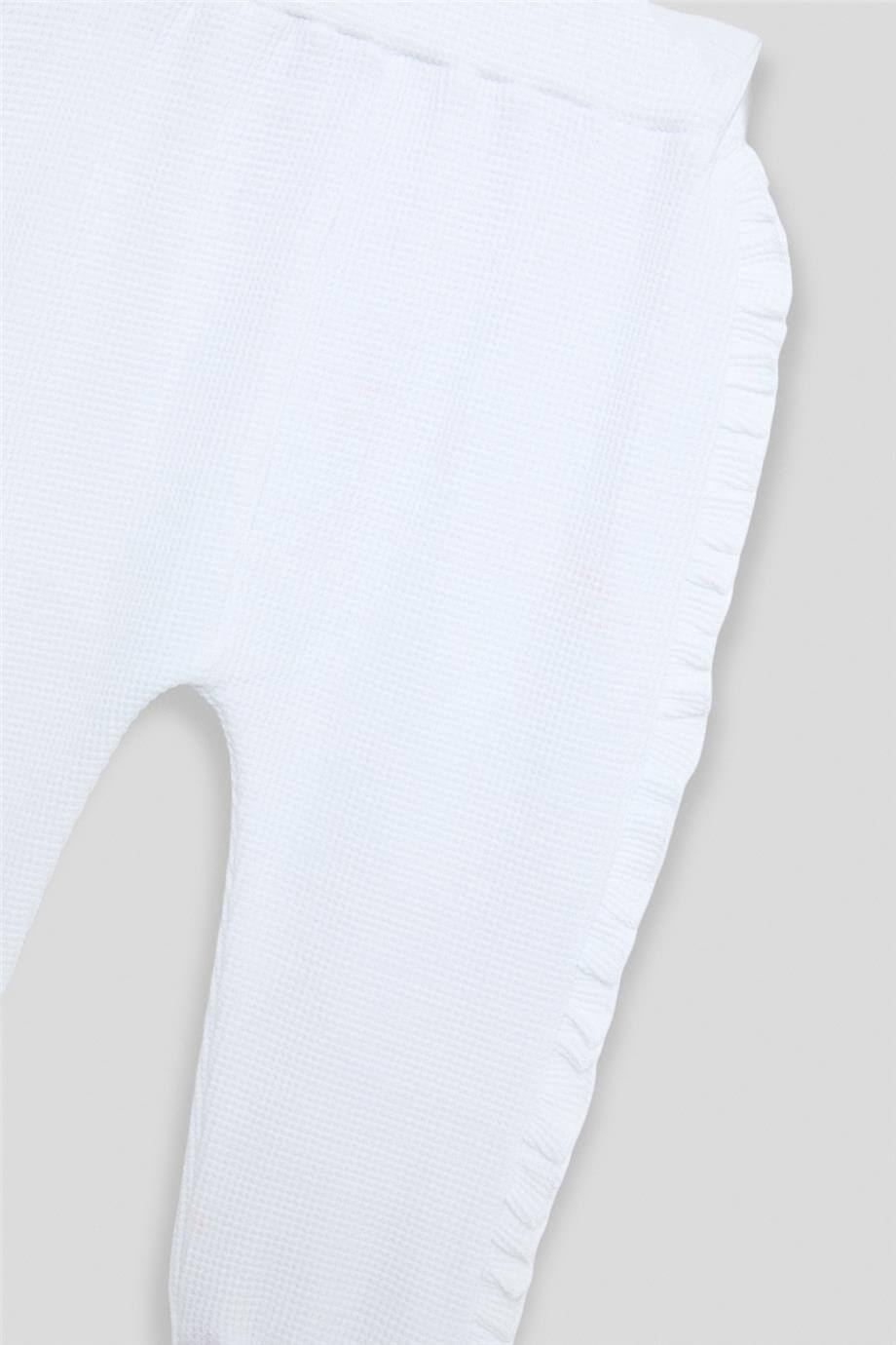 Tyess BSC Kız Bebek Beyaz Eşofman TakımTyess BSC Kız Bebek Beyaz Eşofman Takım