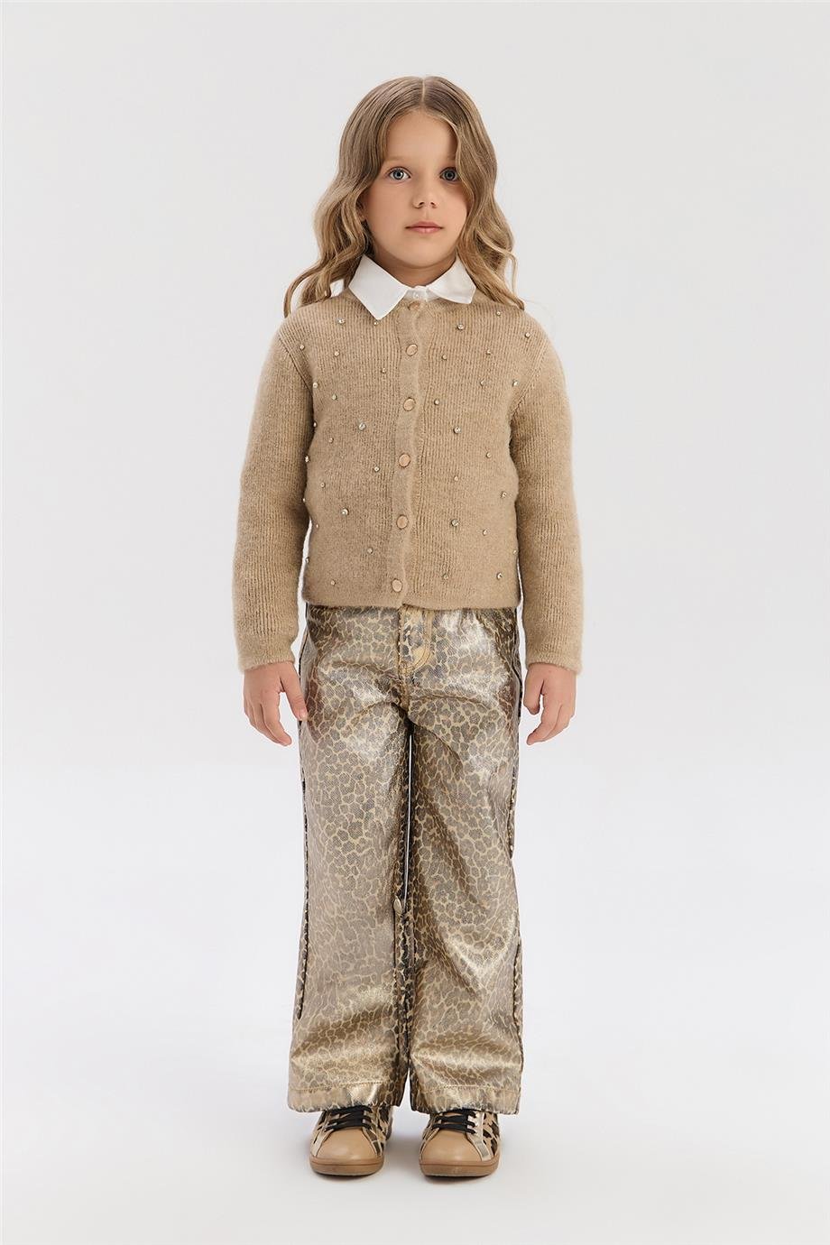 Tyess Girl Beige CardiganTyess Girl Beige Cardigan