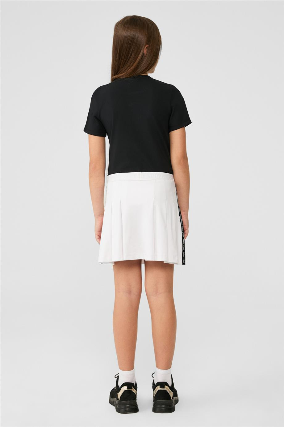Tyess Girl White SkirtTyess Girl White Skirt