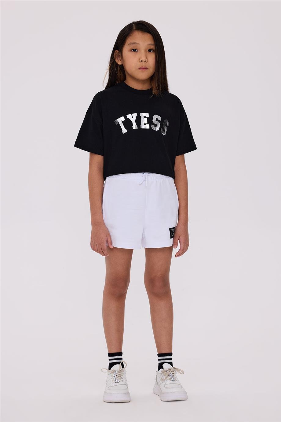 Tyess Girl White ShortsTyess Girl White Shorts