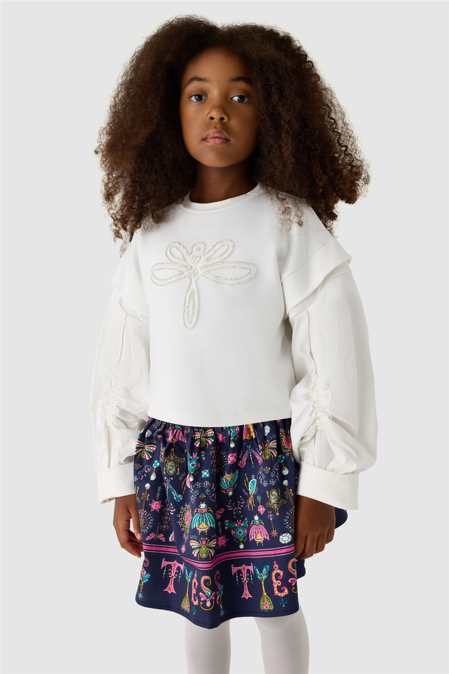 Tyess Kız Çocuk Bisiklet Yaka Oversize SweatshirtTyess Kız Çocuk Bisiklet Yaka Oversize Sweatshirt