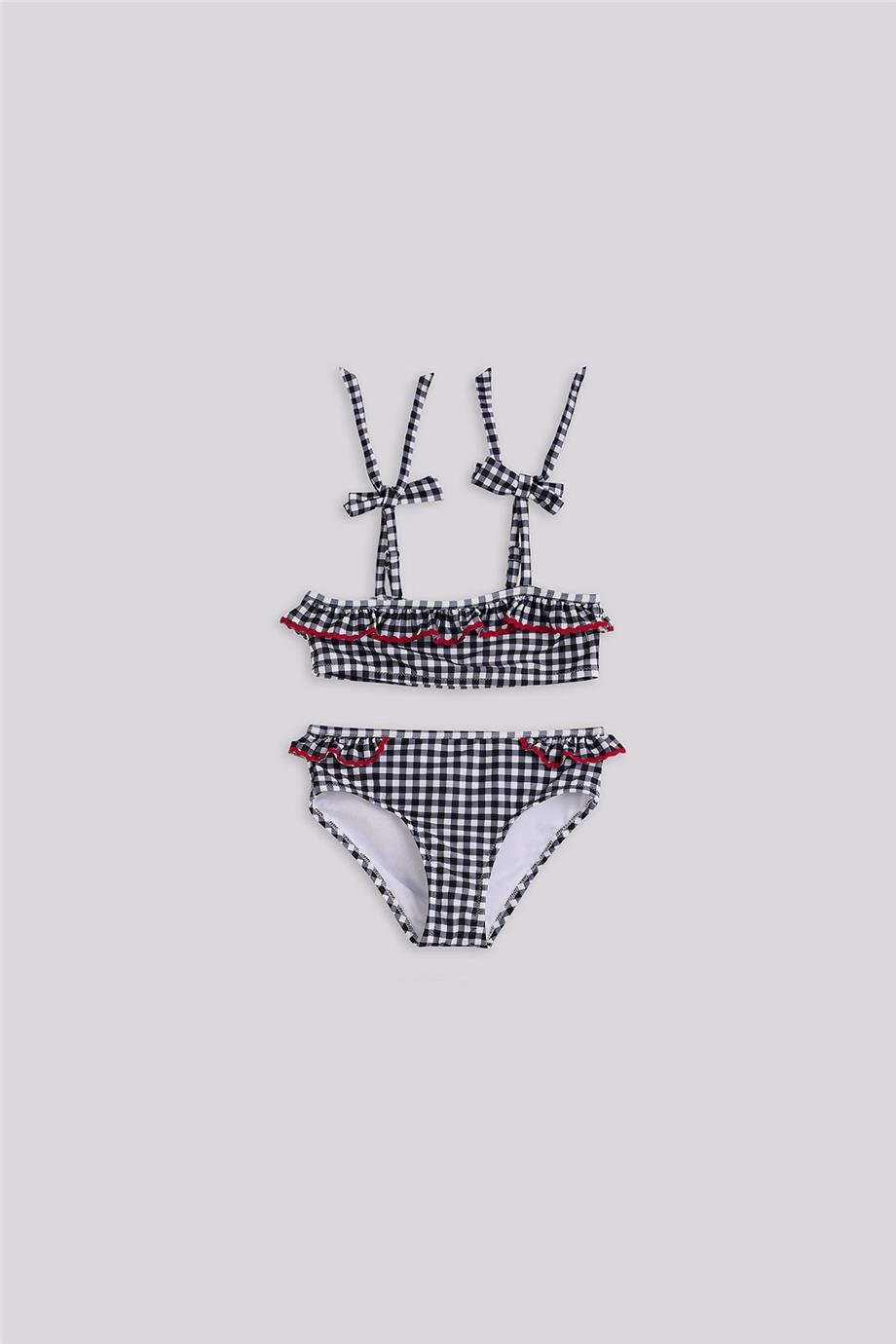 Tyess Girl Patterned BikiniTyess Girl Patterned Bikini
