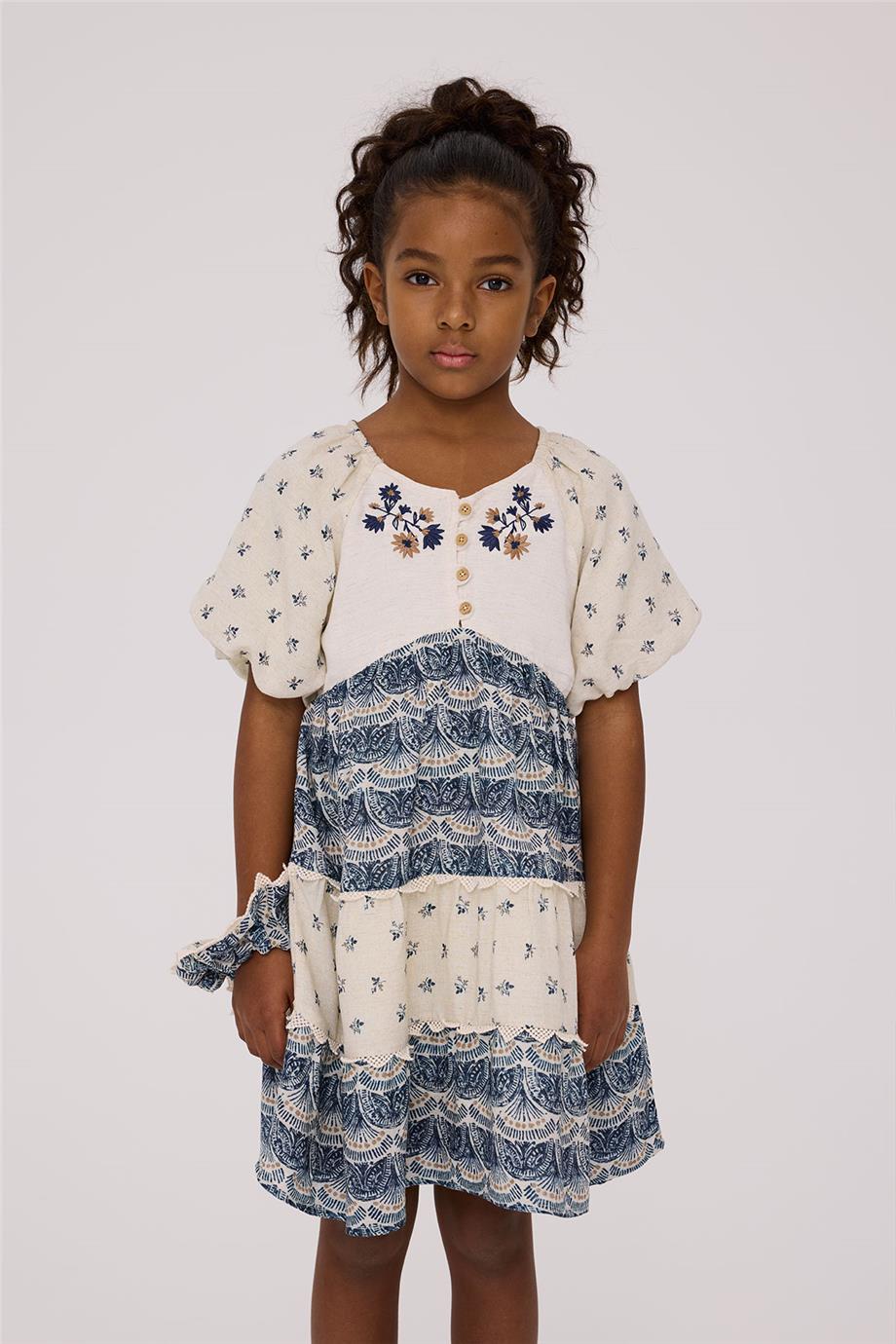 Tyess Girl Patterned DressTyess Girl Patterned Dress