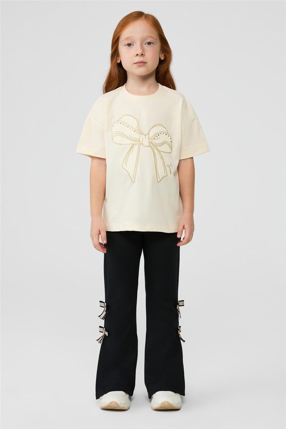 Tyess Girl Ecru TshirtTyess Girl Ecru Tshirt