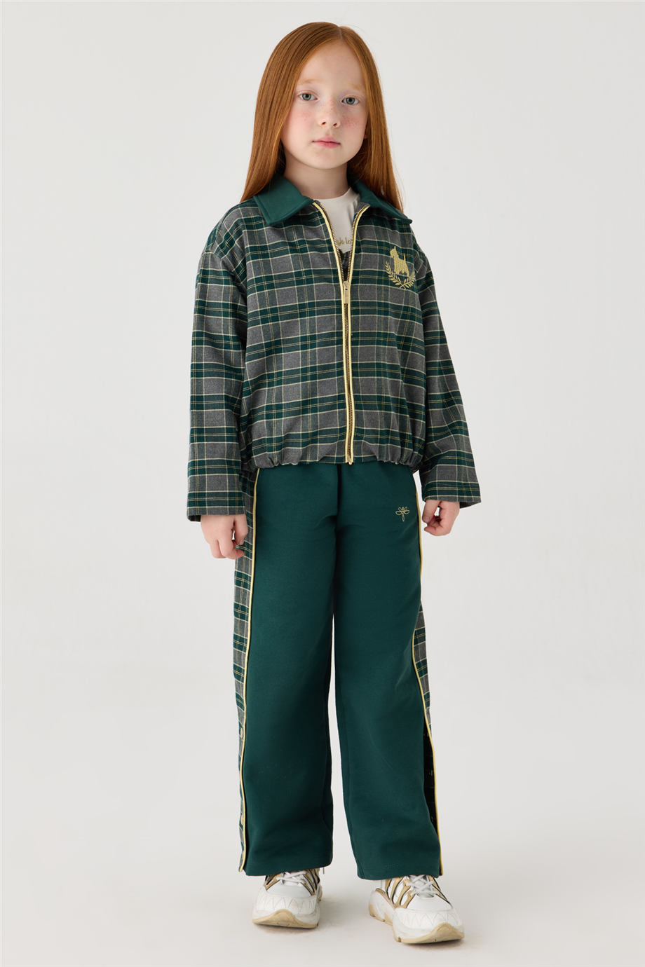 Tyess Kız Çocuk Gömlek Yaka Oversize Ekose CeketTyess Kız Çocuk Gömlek Yaka Oversize Ekose Ceket
