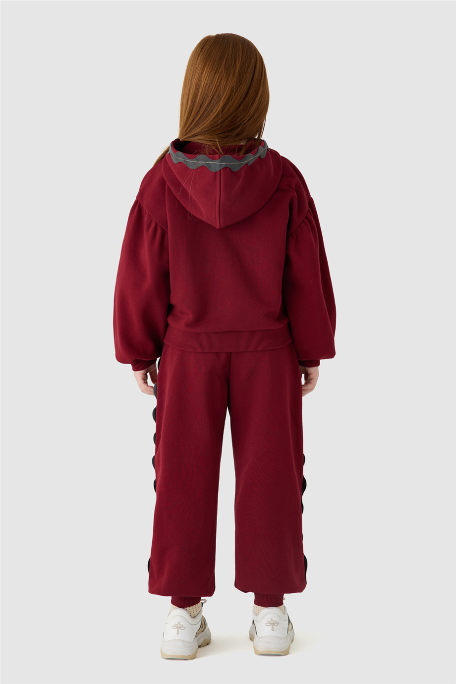 Tyess Kız Çocuk Kapüşonlu Oversize Eşofman ÜstüTyess Kız Çocuk Kapüşonlu Oversize Eşofman Üstü