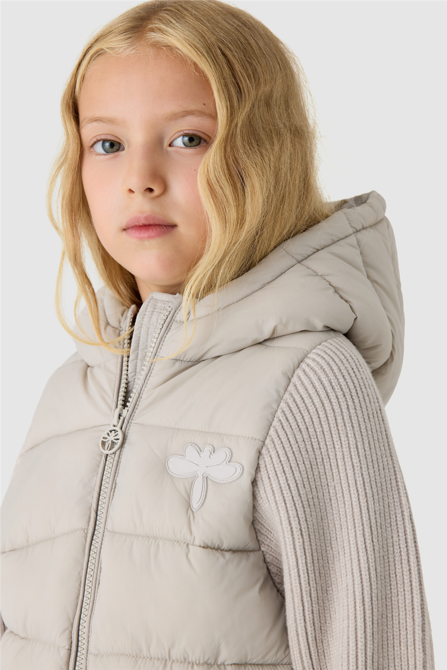 Tyess Kız Çocuk Kapüşonlu Oversize MontTyess Kız Çocuk Kapüşonlu Oversize Mont
