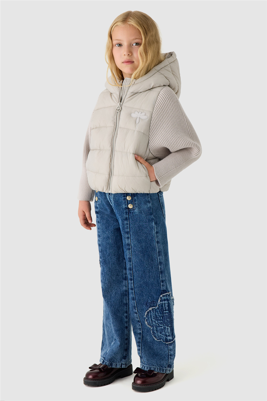 Tyess Kız Çocuk Kapüşonlu Oversize MontTyess Kız Çocuk Kapüşonlu Oversize Mont