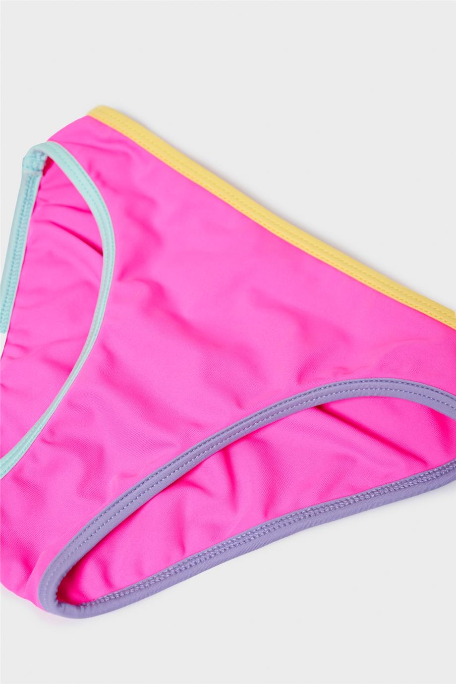 Tyess Kız Çocuk Pembe Bikini Altı