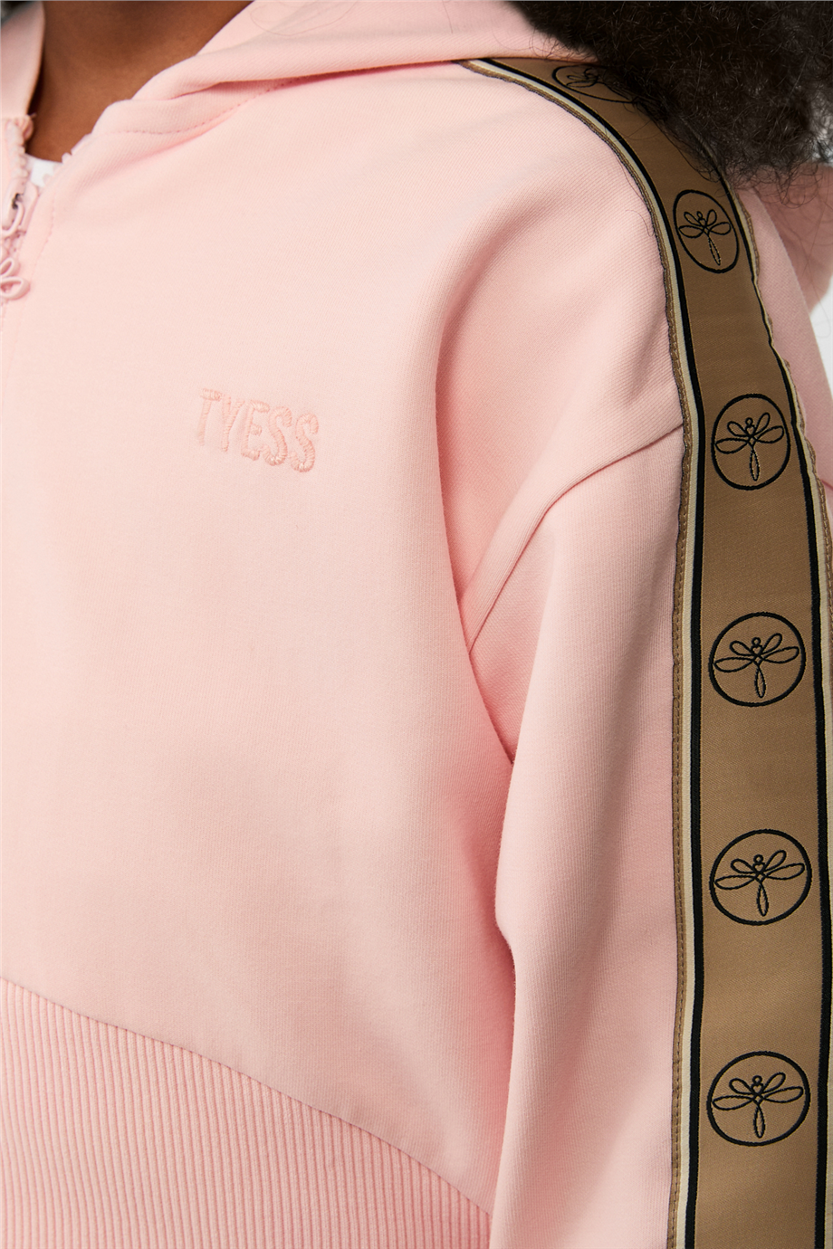 Tyess Kız Çocuk Pembe Eşofman ÜstüTyess Kız Çocuk Pembe Eşofman Üstü