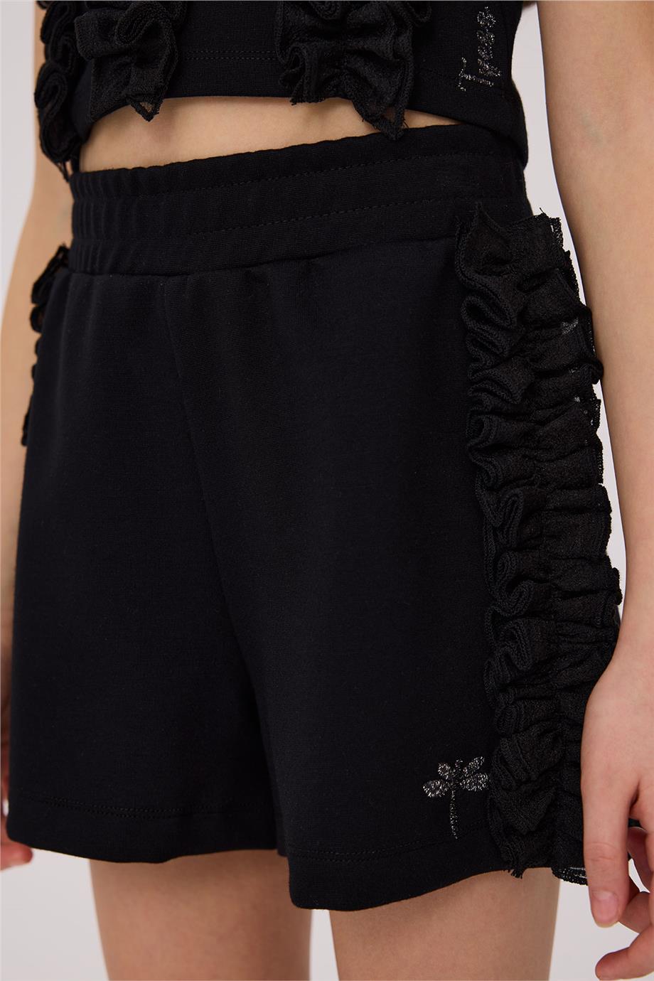 Tyess Girl Black ShortsTyess Girl Black Shorts