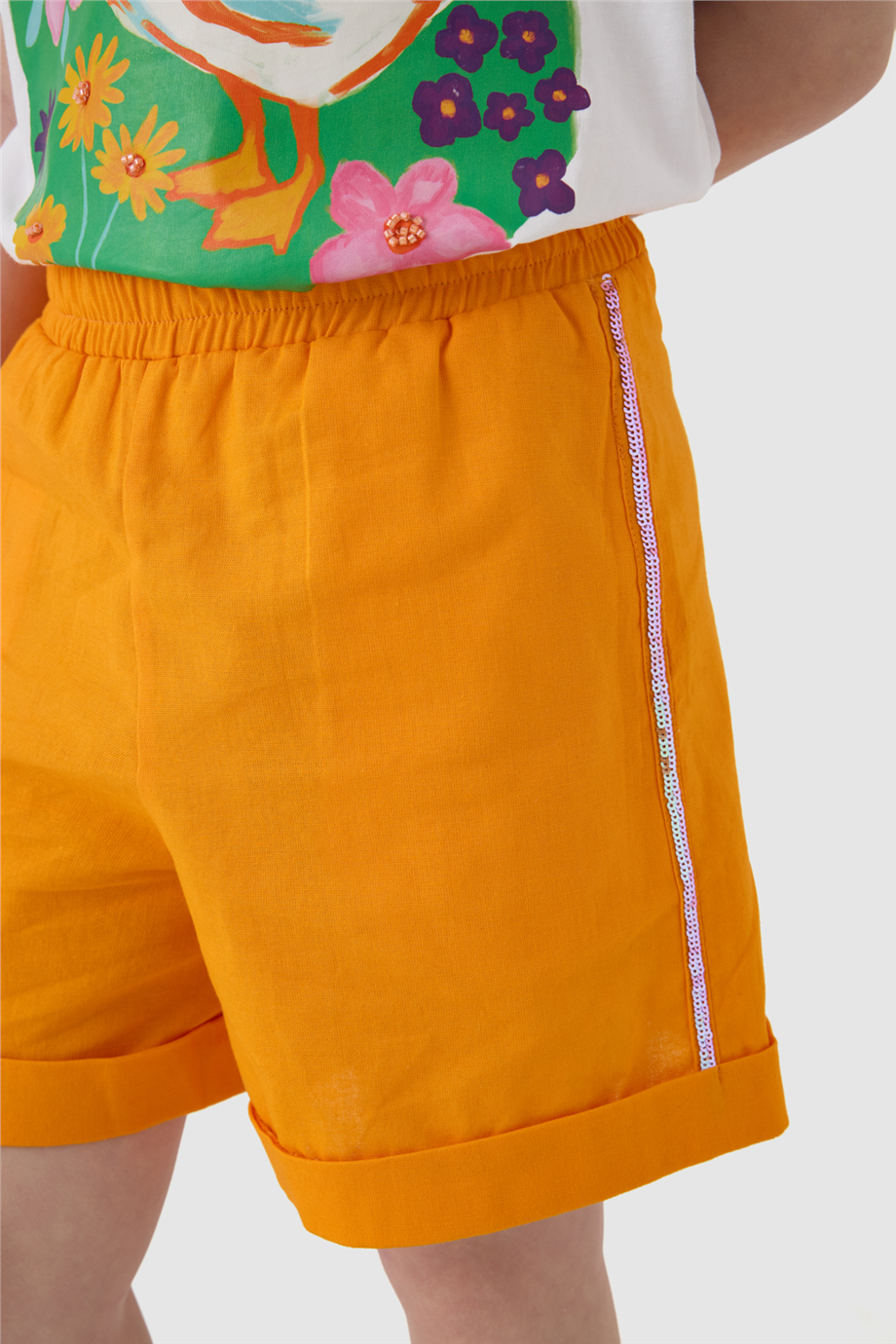 Tyess Girl Orange Shorts Tyess Girl Orange Shorts 