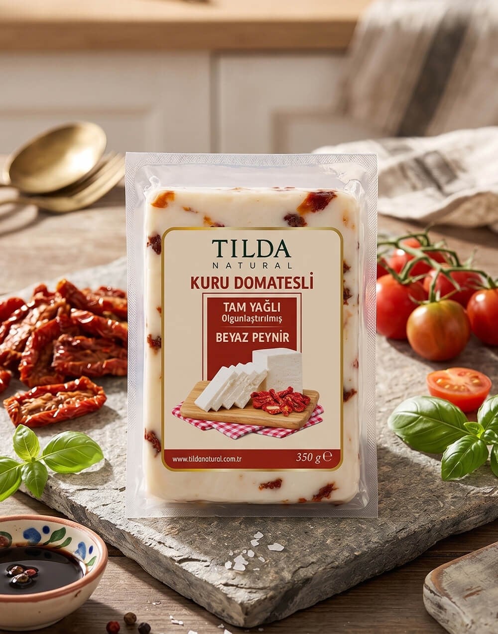 Tilda Kuru Domatesli Beyaz Peynir 350 G