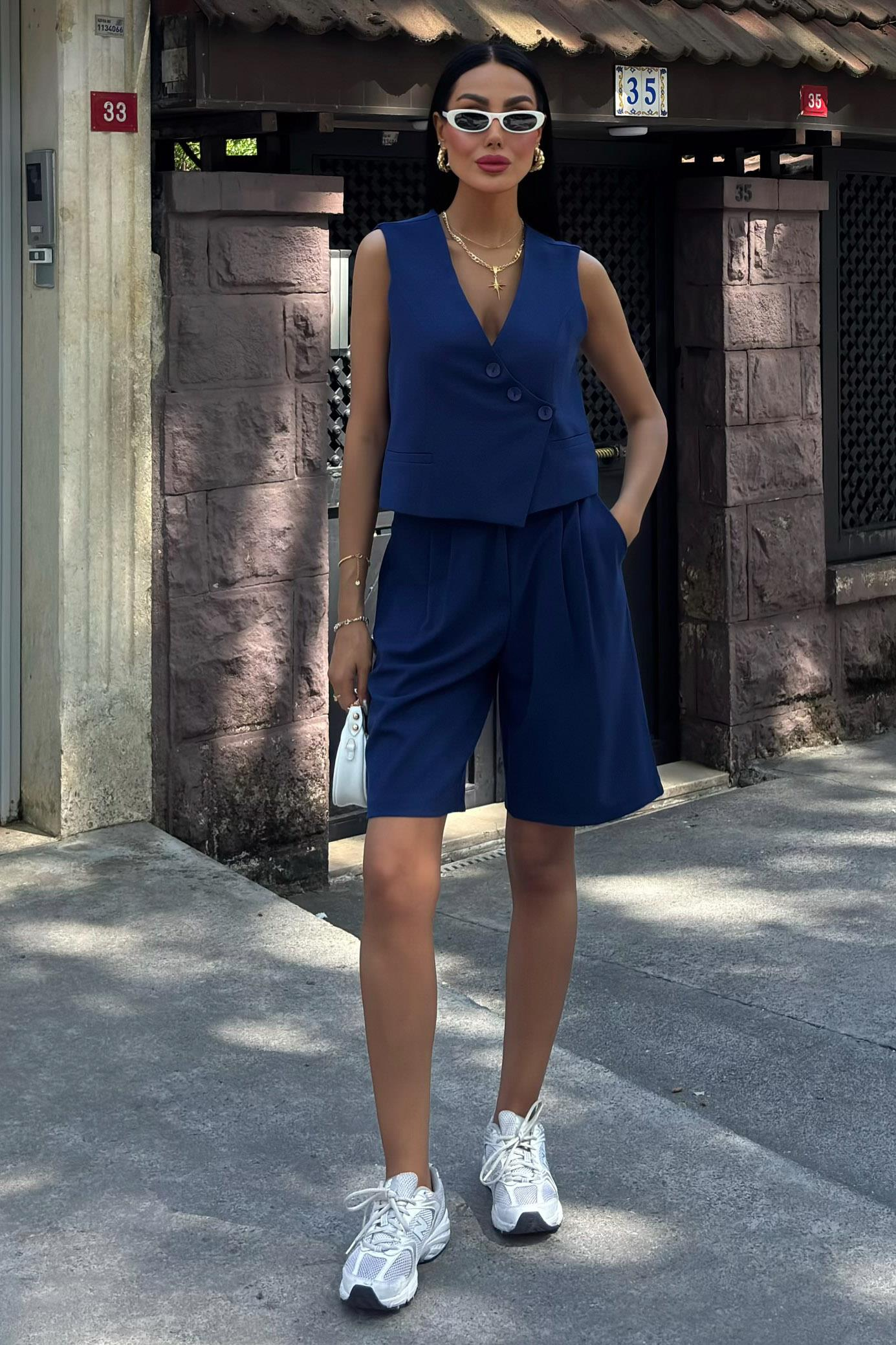 S5Y10171Vest Suit with Cross Buttons and Bermuda Shorts 10171