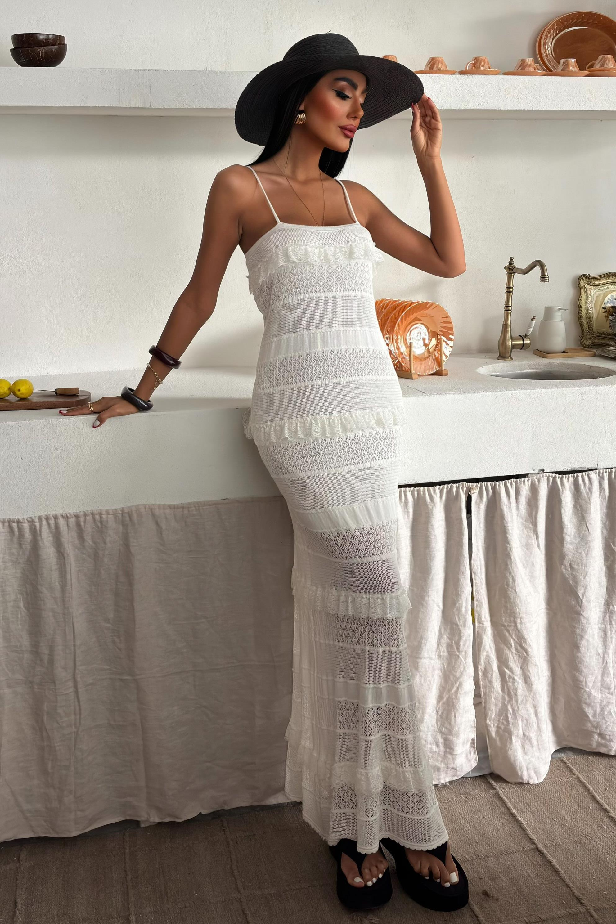 S4Y2754Regina Lace Detail Dress 2754-01