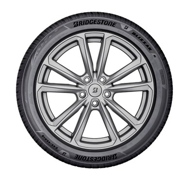 225/55R18 102V XL BLIZZAK 6