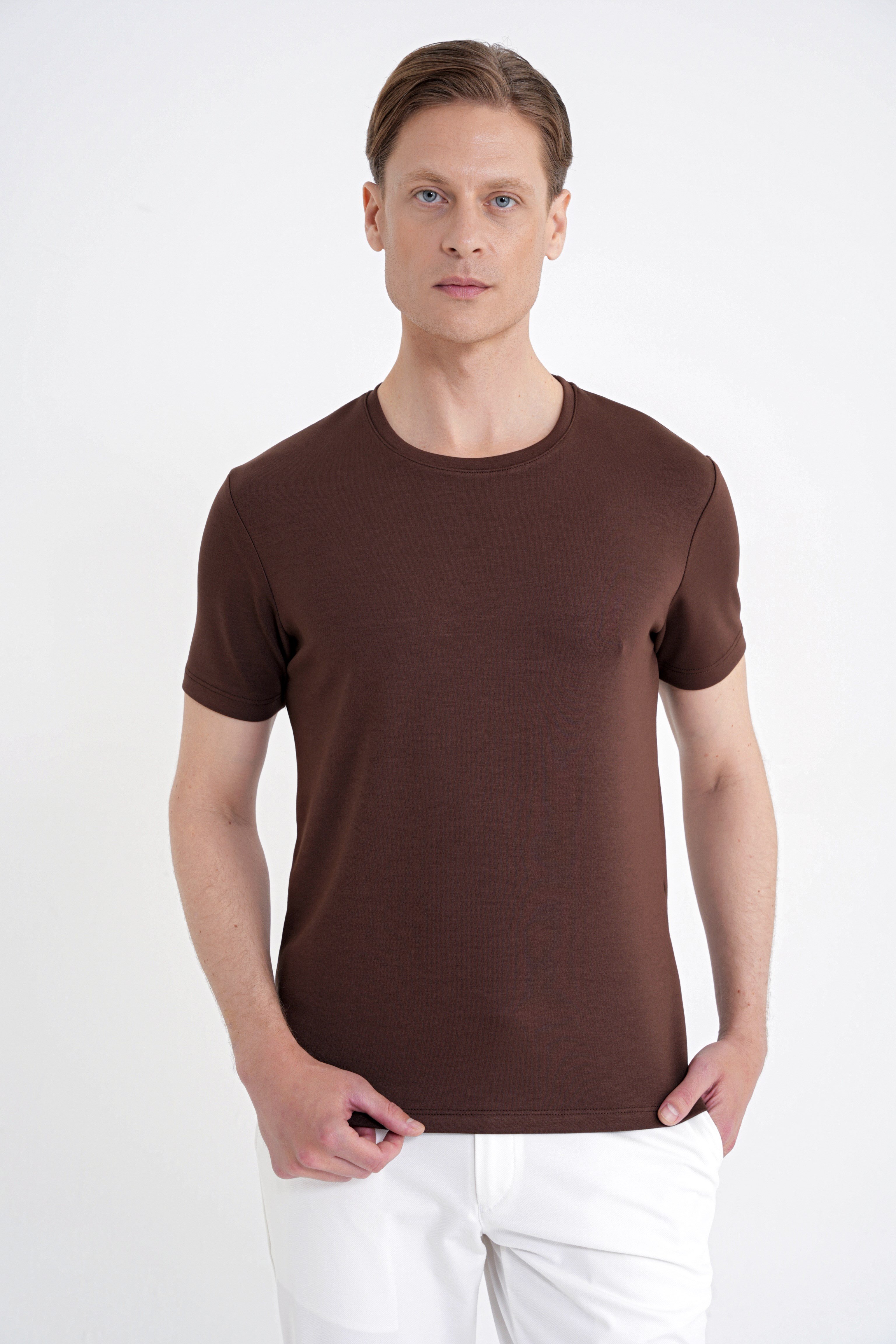 Comfort Fit Bisiklet Yaka %97 Esnek Pamuklu Kakao Tişört TS 885