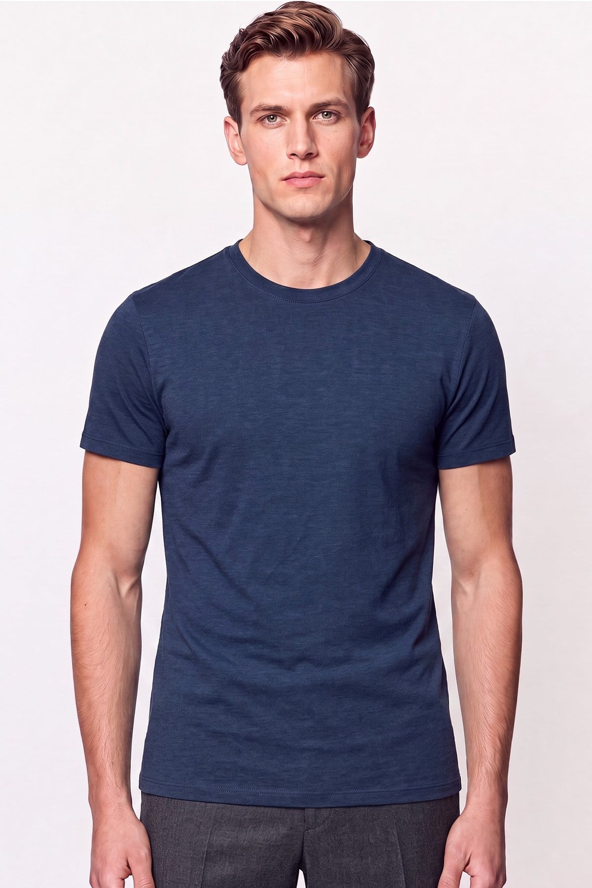 Comfort Fit Pamuklu Modal Kumaş Bisiklet Yaka Lacivert Tişört TS 924