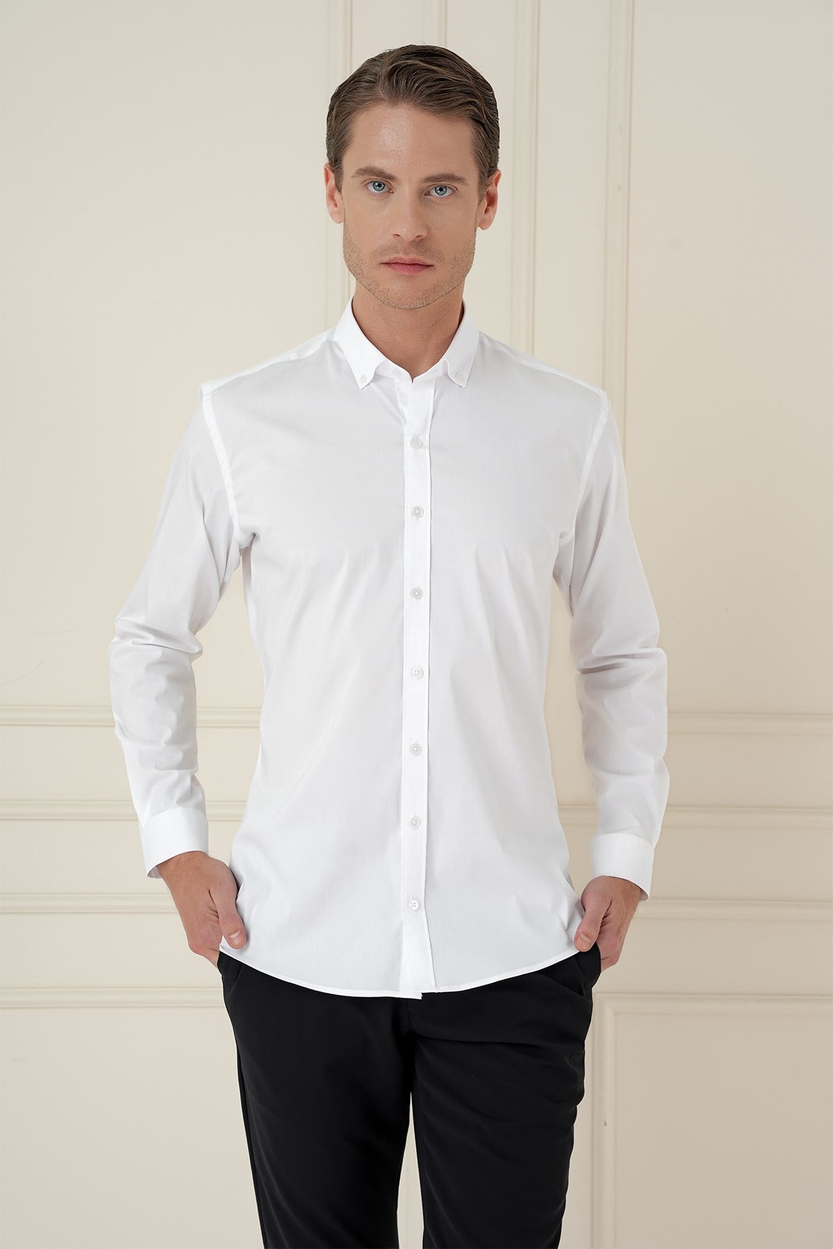 Slim Fit Düğmeli Yaka Esnek Pamuklu Beyaz Gömlek GK 746