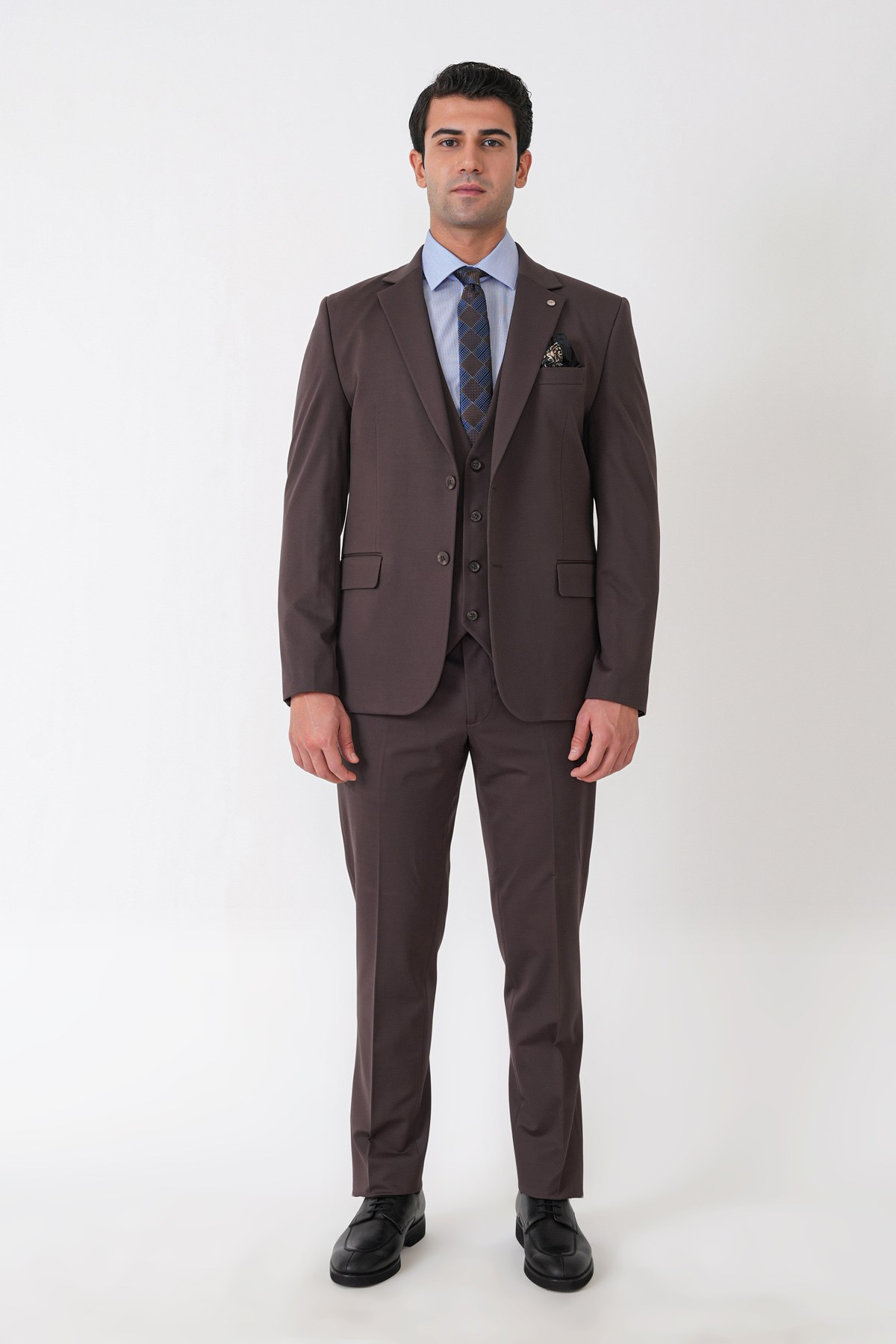 Slim Fit Esnek Pamuklu Dokulu Kahverengi Yelekli Takım Elbise TK 959