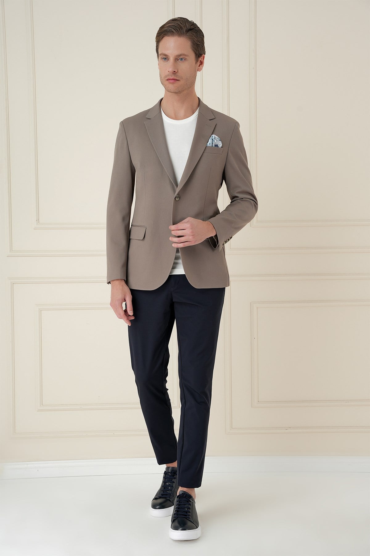 Slim Fit Mono Yaka Çift Yırtmaç Pamuklu Bej Blazer Ceket C 691