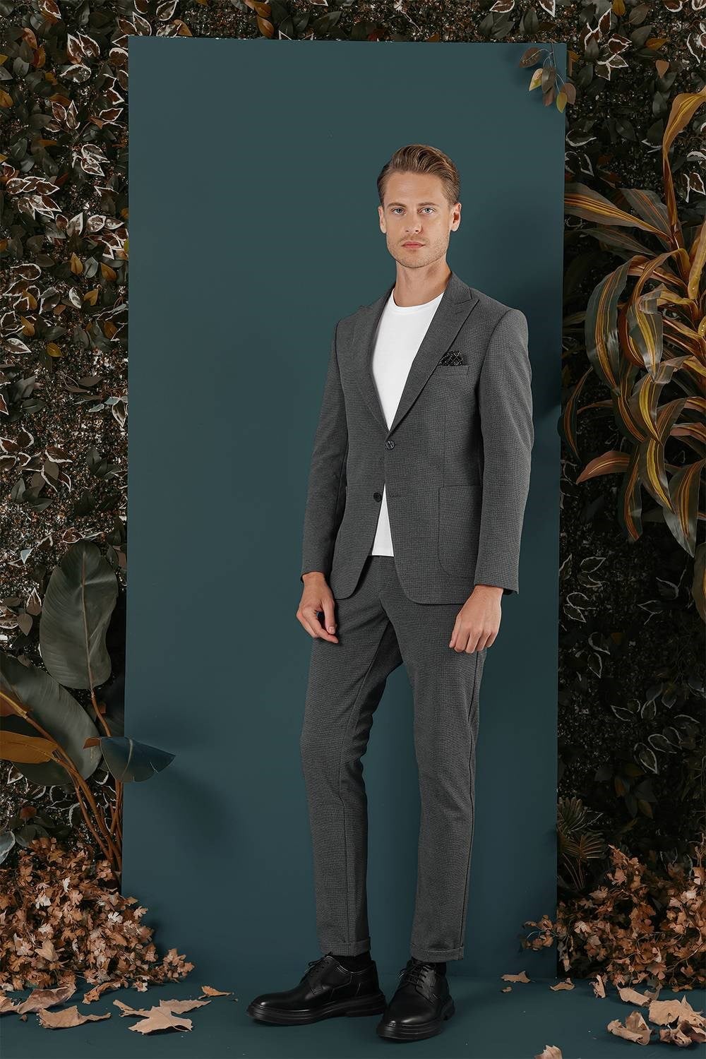 Slim Fit Sivri Yaka Esnek Pamuklu Dokulu Antrasit Blazer Ceket C 659