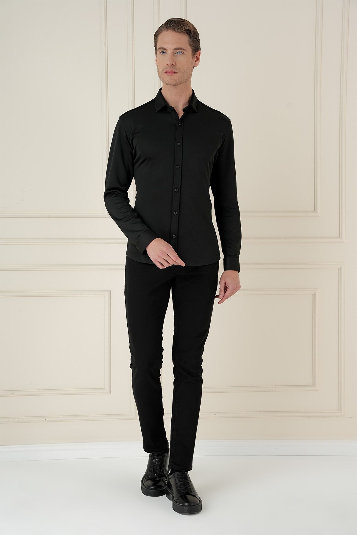 Slim Fit Spor Yaka Cepsiz Pamuklu Siyah Gömlek G 1580