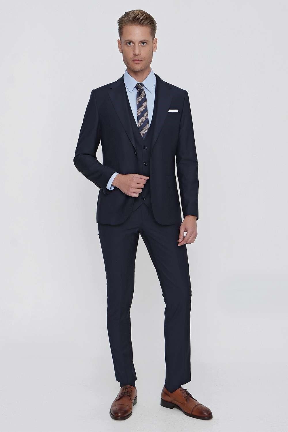 TK 861 Slim Fit Lacivert Klasik Takım Elbise