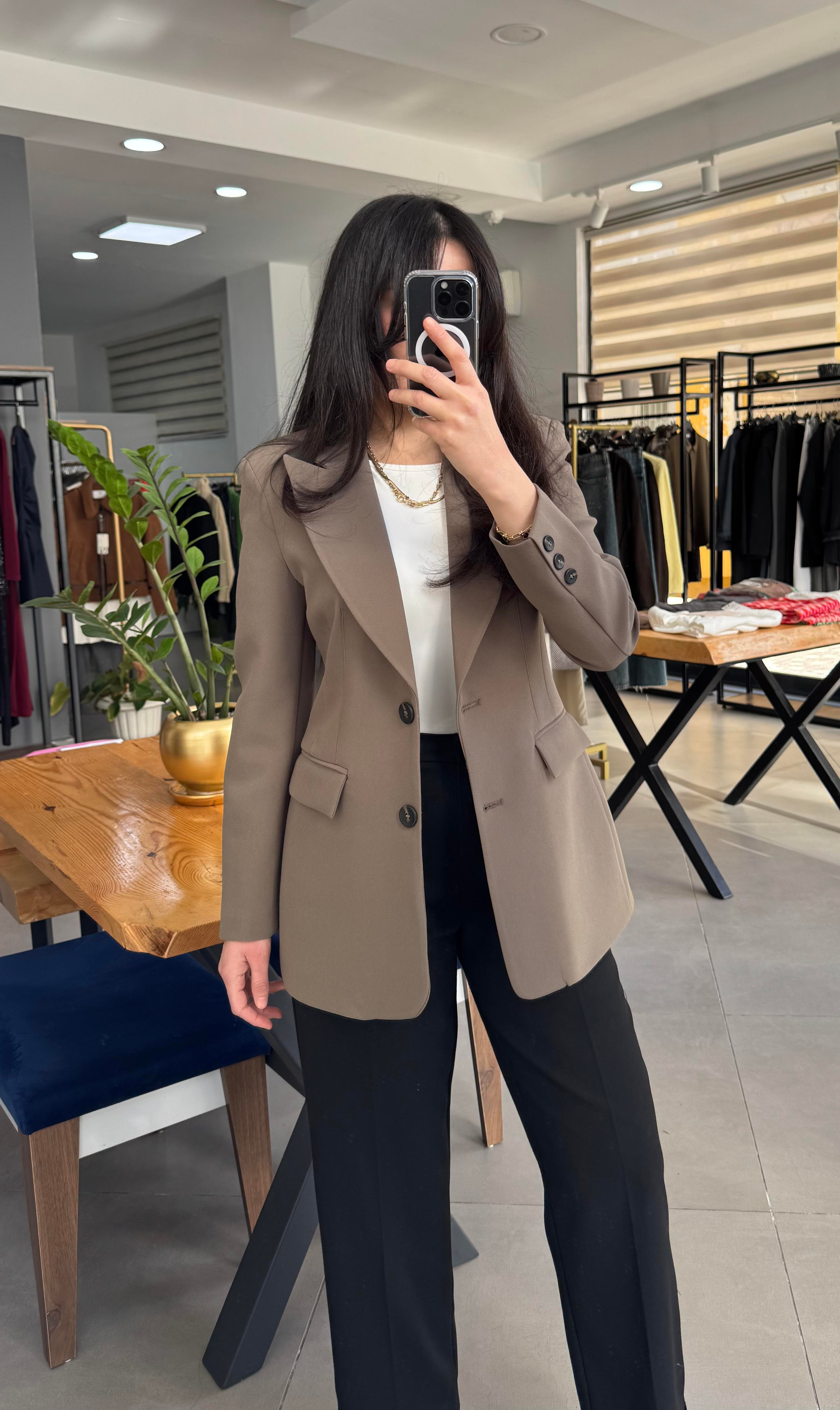 Haki Belden Oturtmalı Astarlı Blazer Ceket