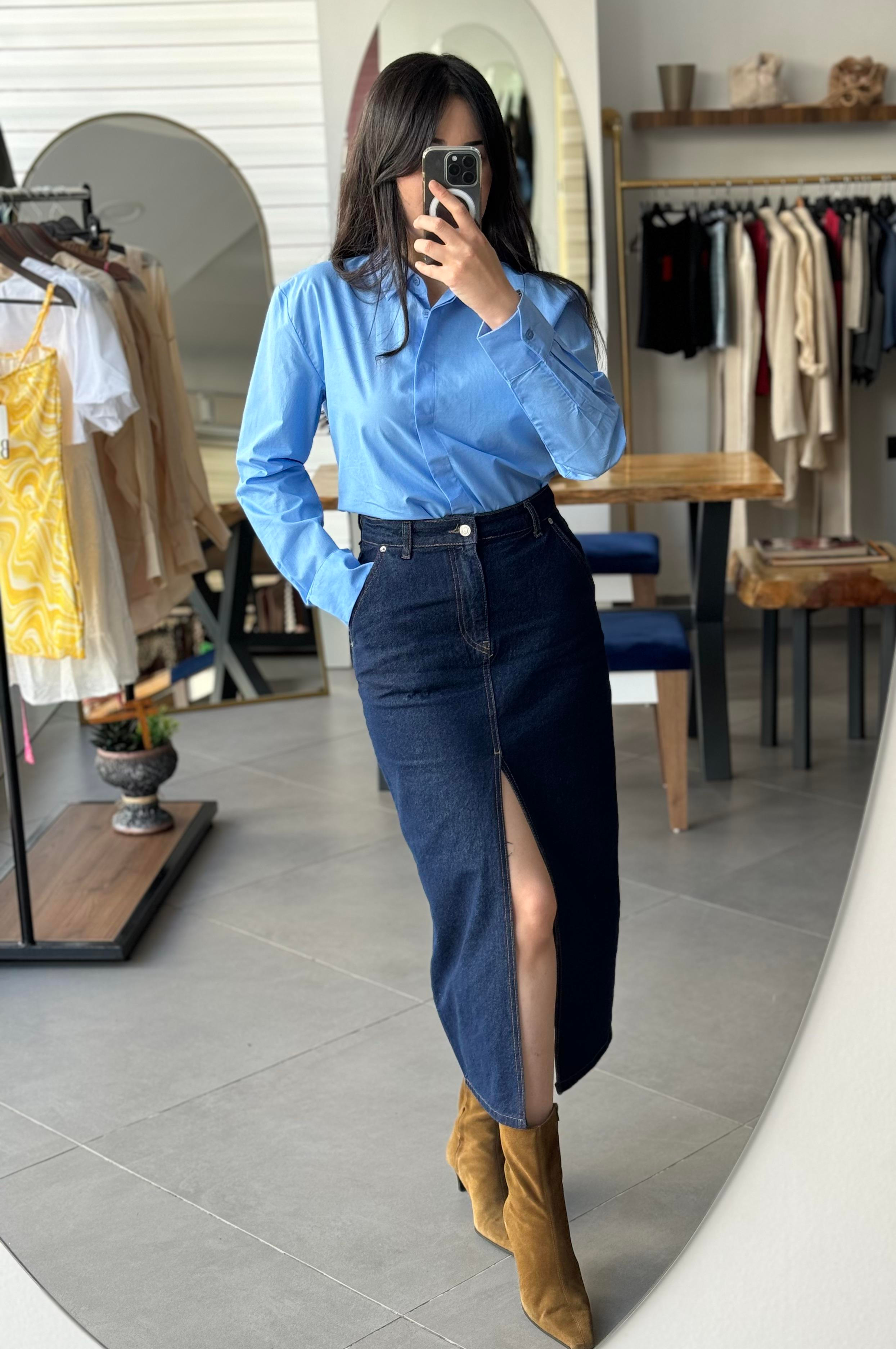 Ön Yırtmaç Detaylı Denim Midi Etek