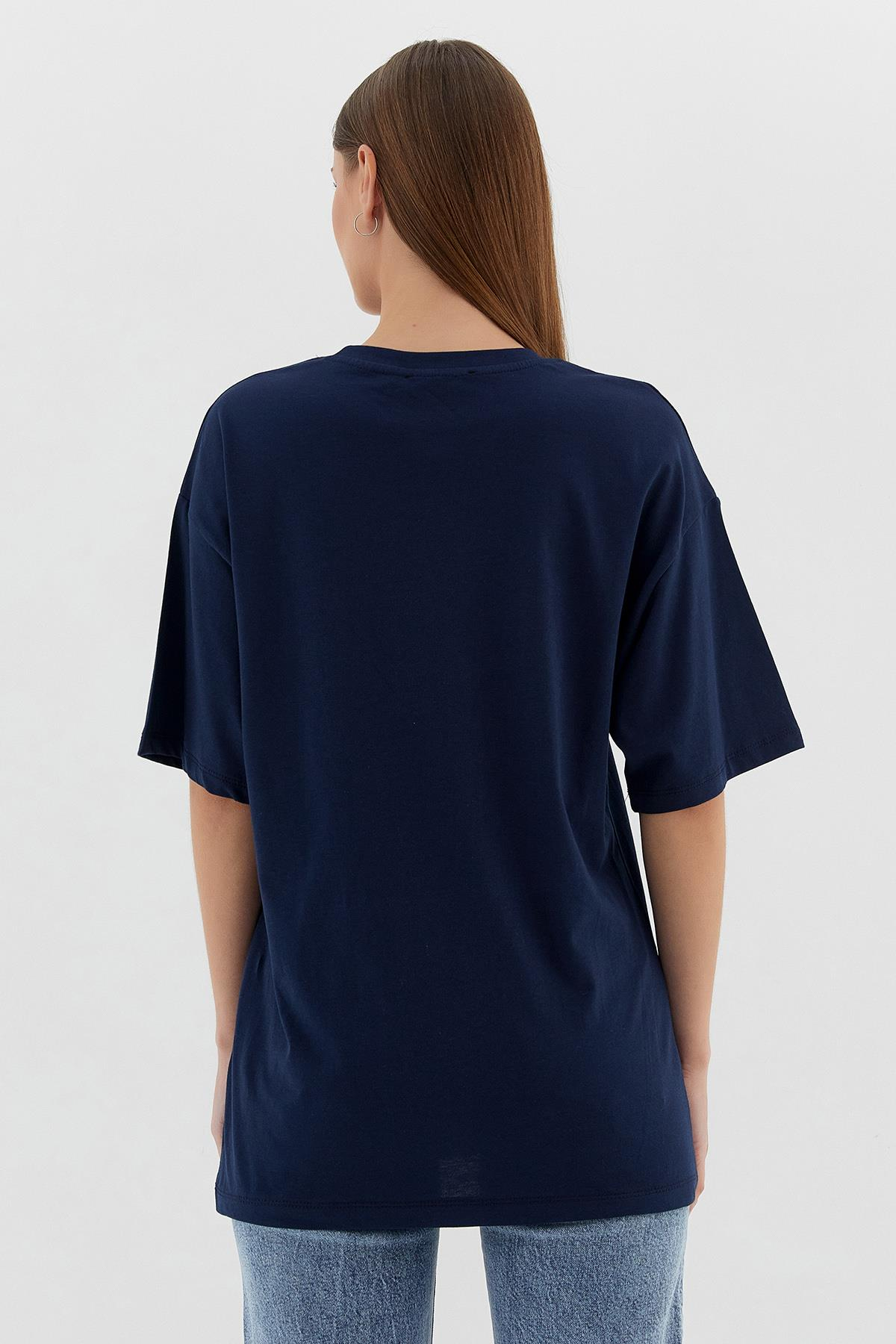 Basic Oversize Tshirt LACI