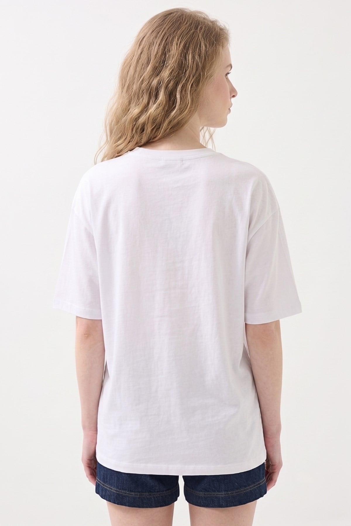 Cherry Baskılı Oversize Tişört EKRU