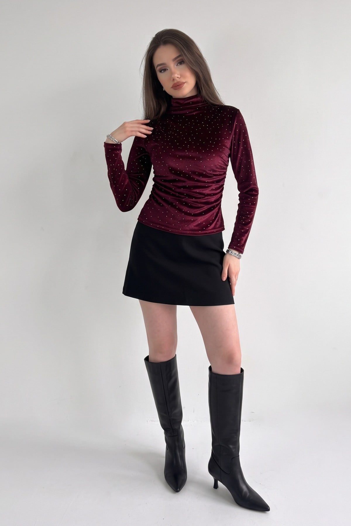 Drape Yaka Taşlı Kadife Bluz BORDO