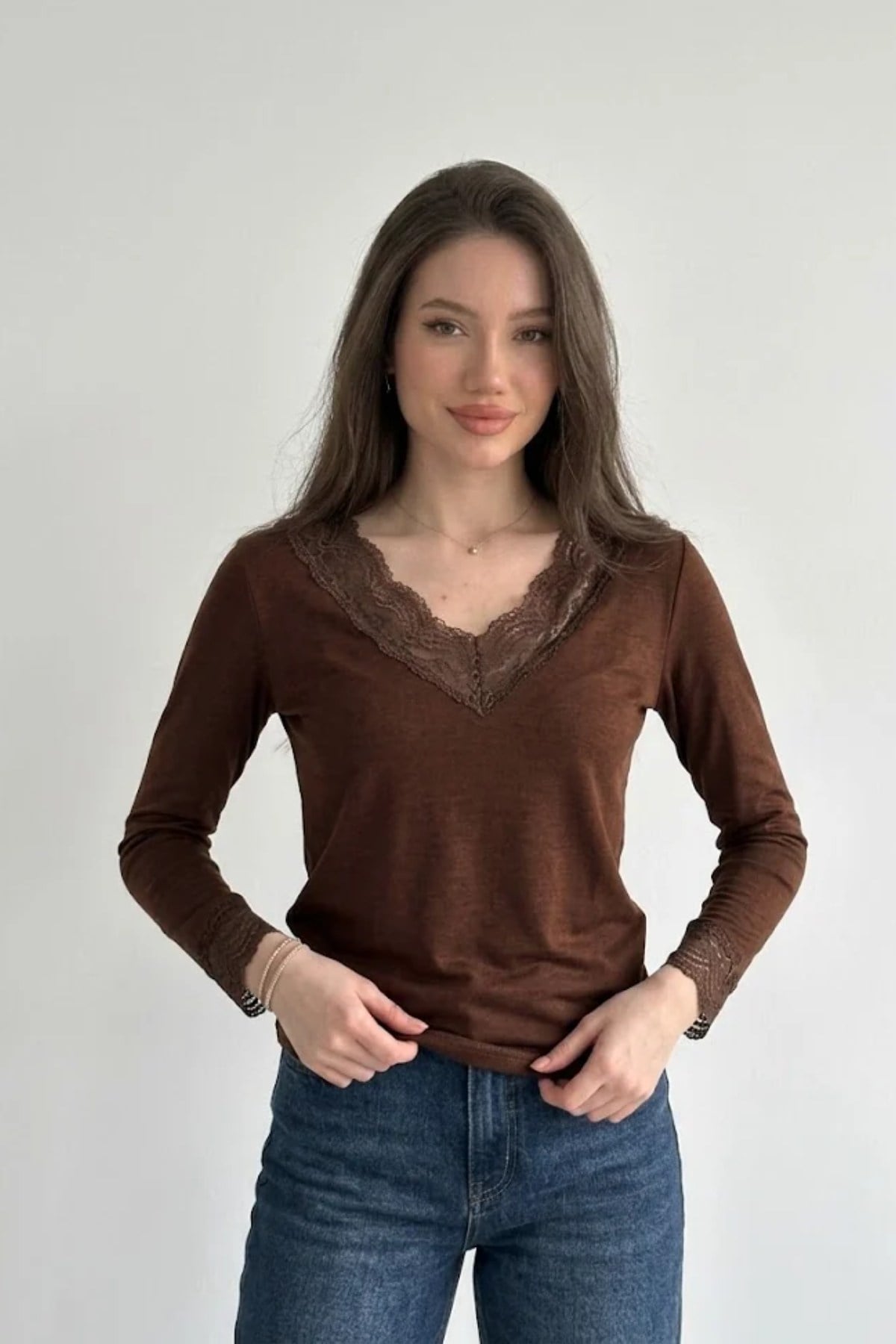 V Yakası Dantelli Body KAHVE