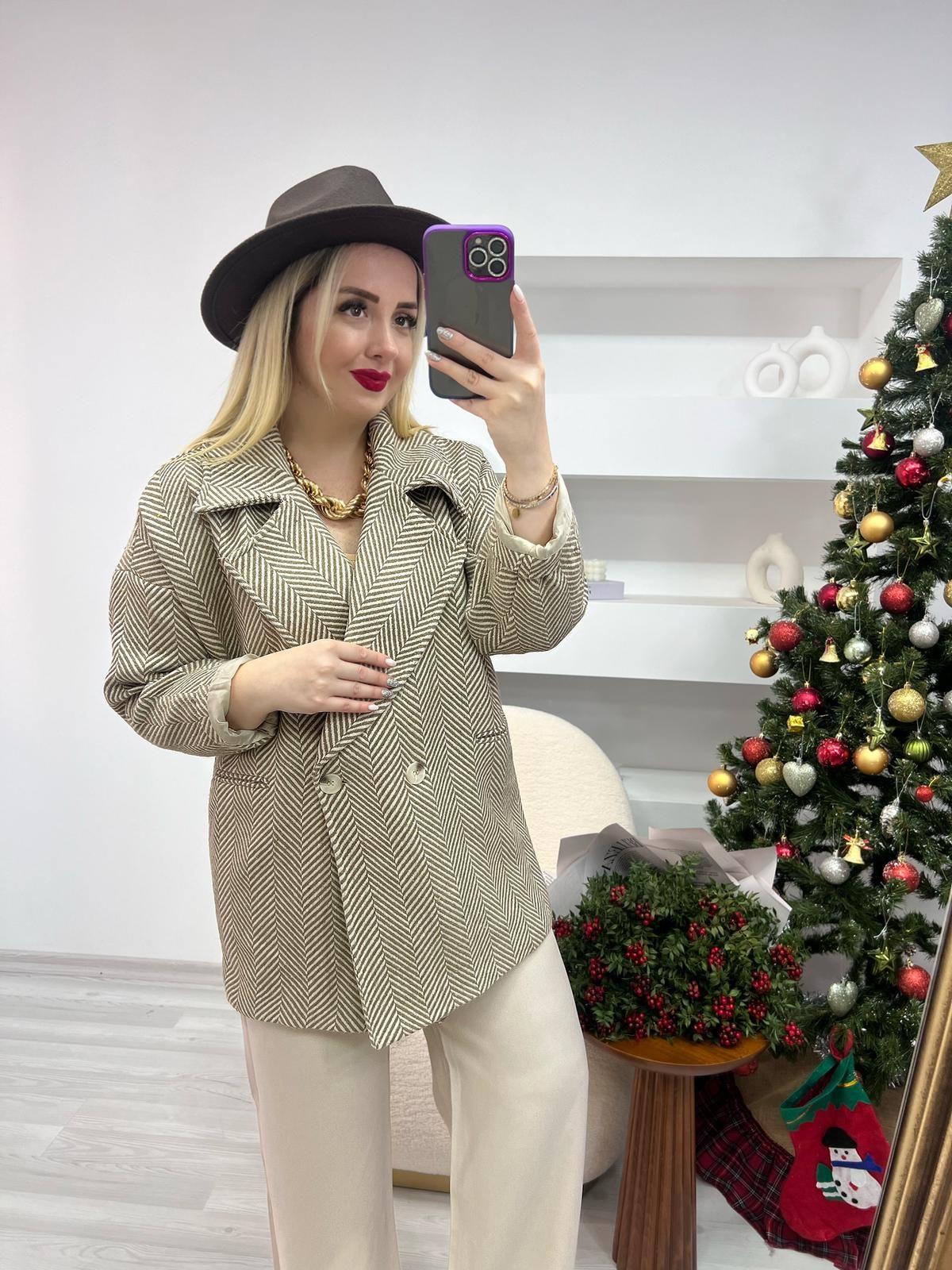 BALIKSIRTI DESEN KAHVE-EKRU OVERSİZE KABAN