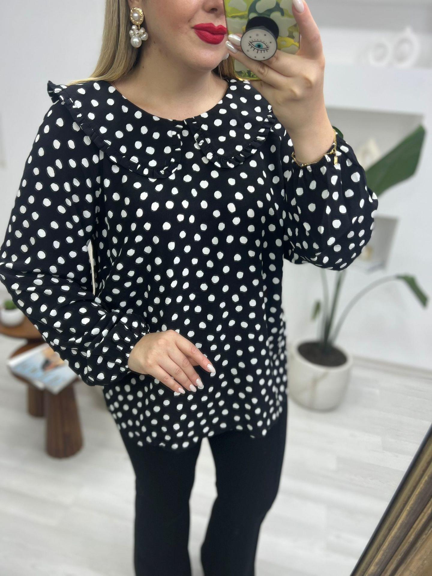 BEBE YAKA BALON KOL PUANTİYE BLUZ