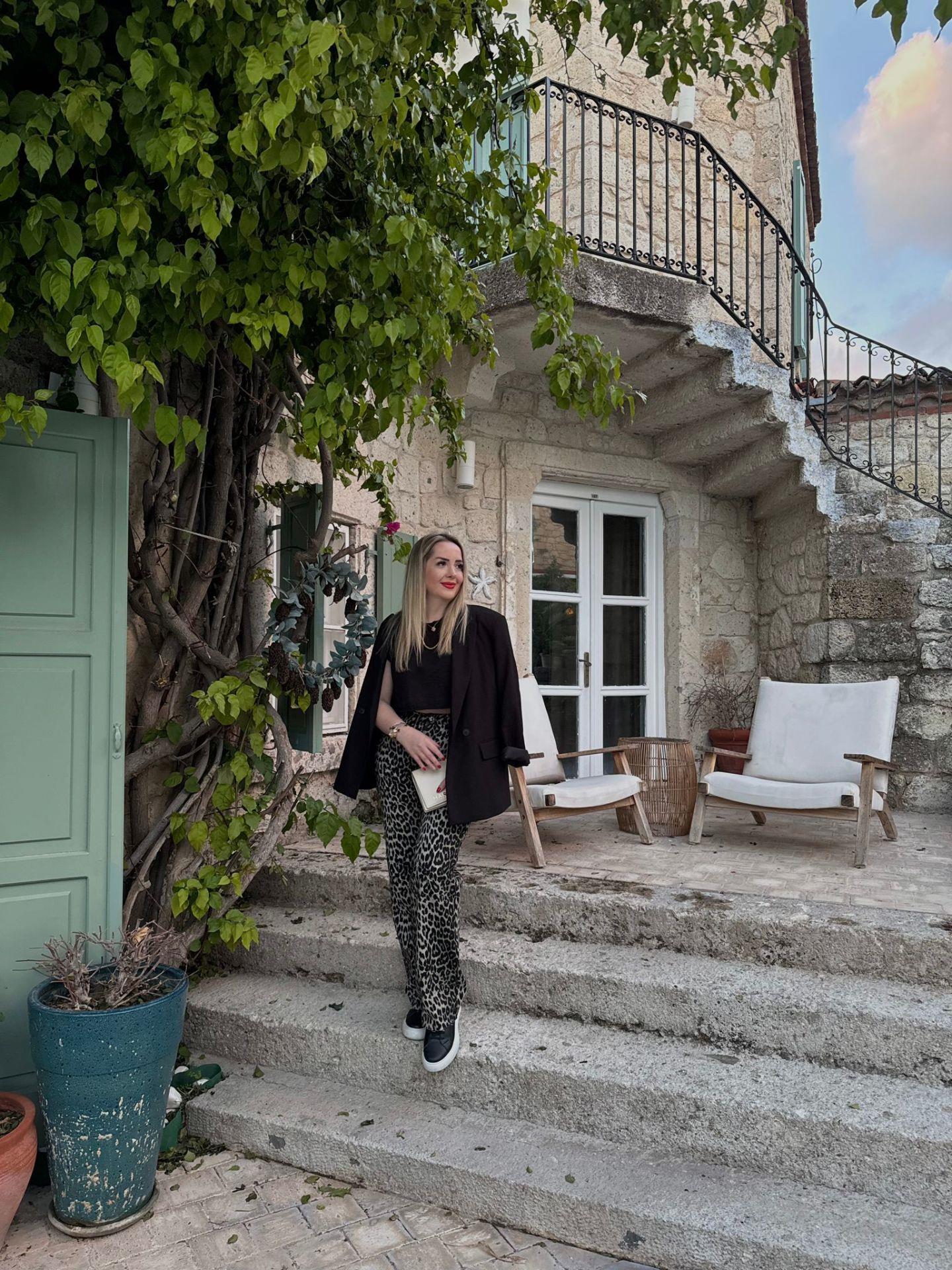 KAHVE DESENLİ PALAZZO MODEL LEOPAR PANTOLON