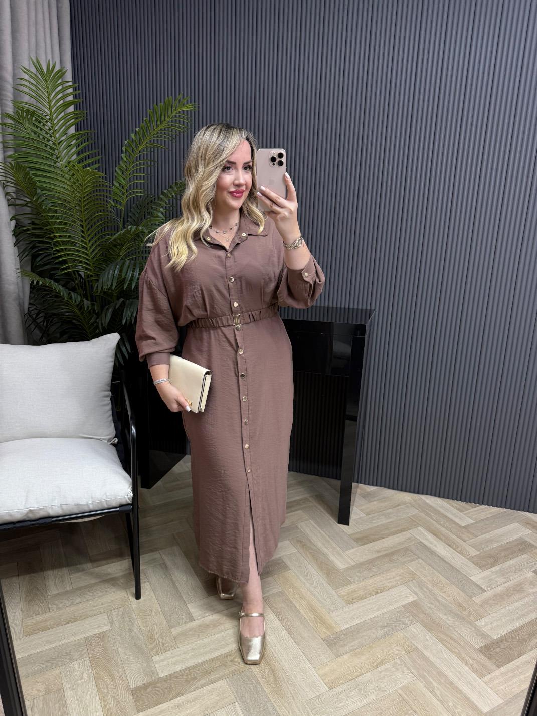 Lina Özel Tensel Kumaş Kemerli Elbise Sütlü Kahve