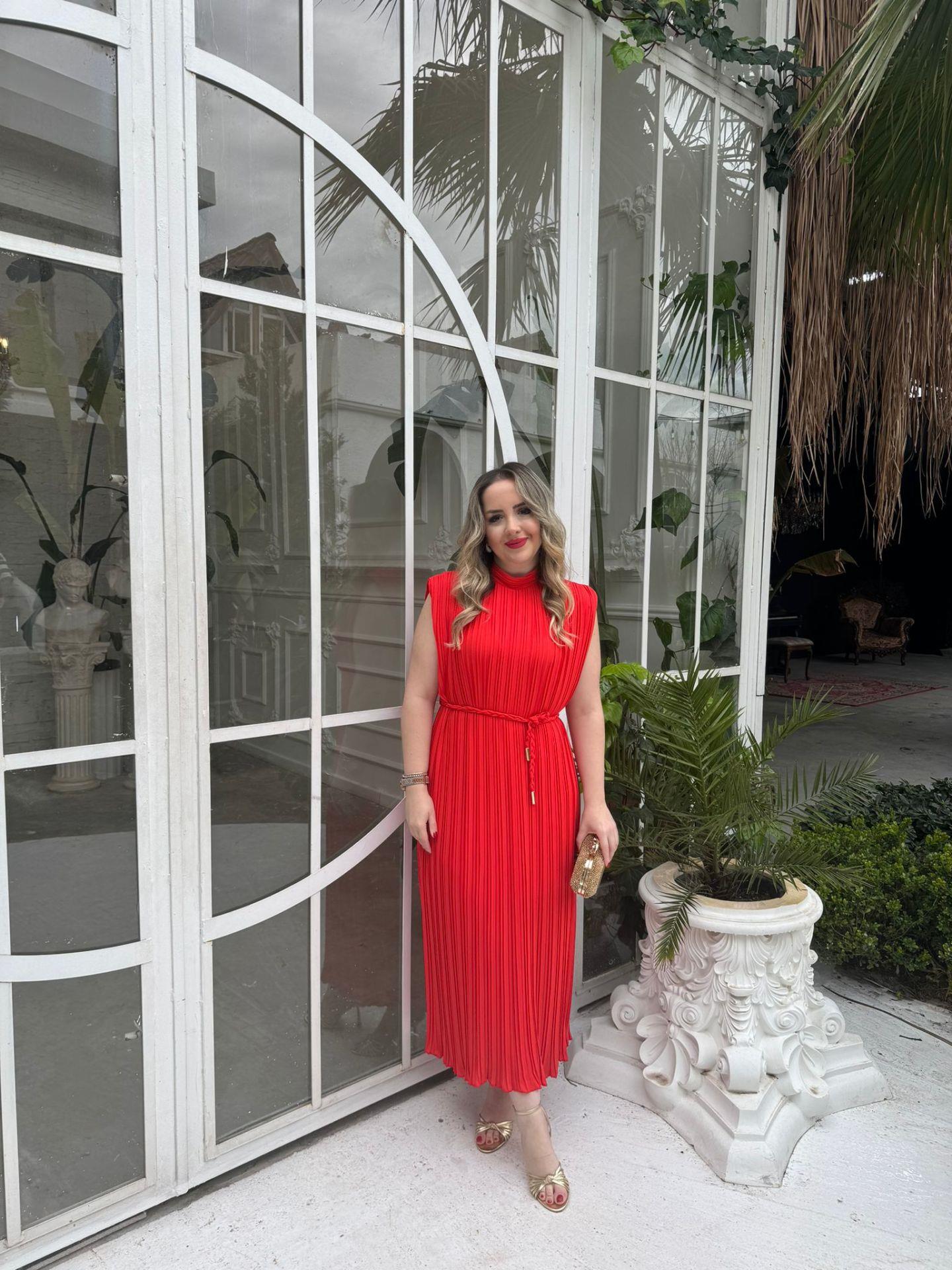 LİNA PİLİSE ÖRGÜ KEMERLİ ELBİSE NAR ÇİÇEĞİ