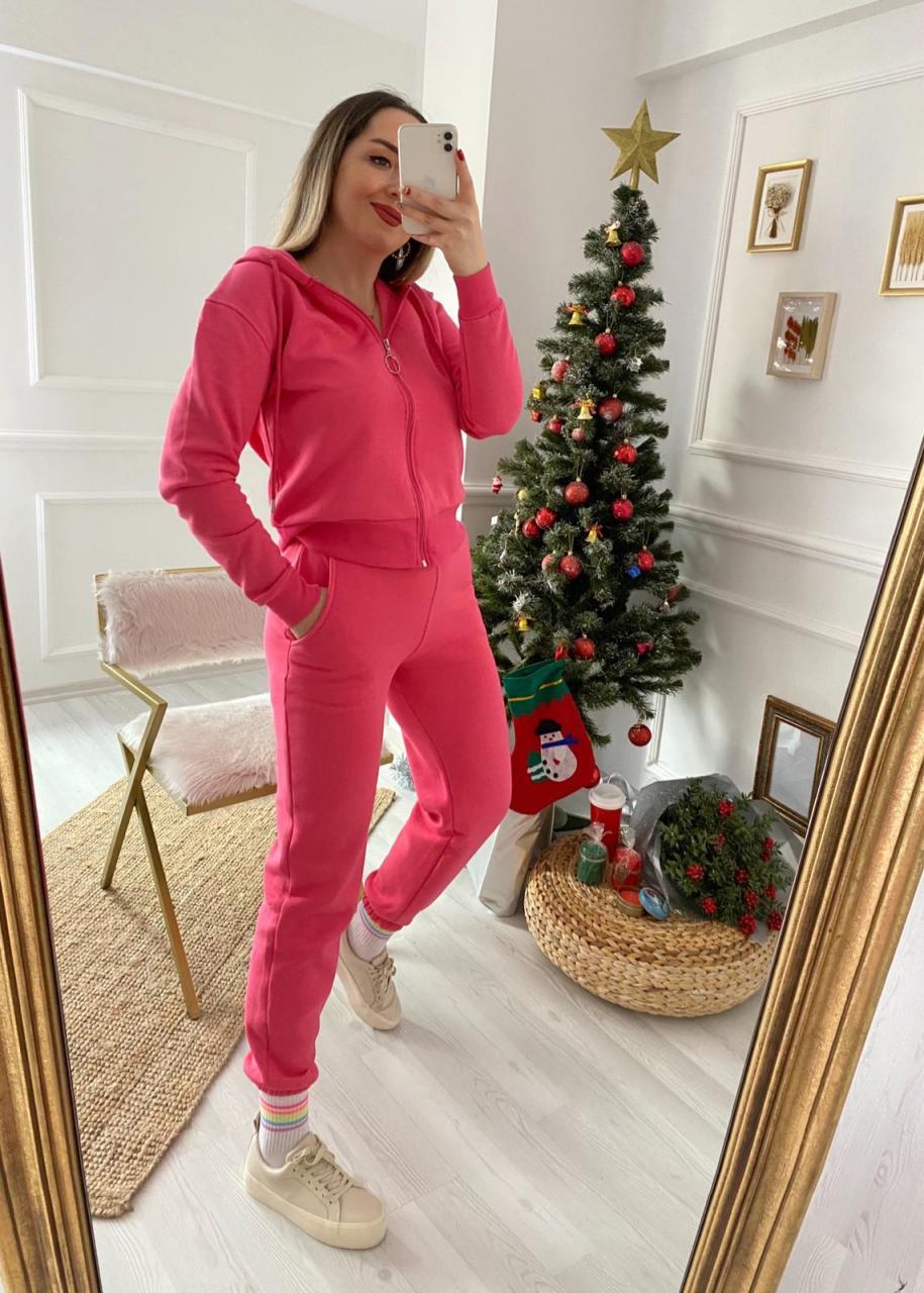 PEMBE KAPÜŞONLU TAKIM