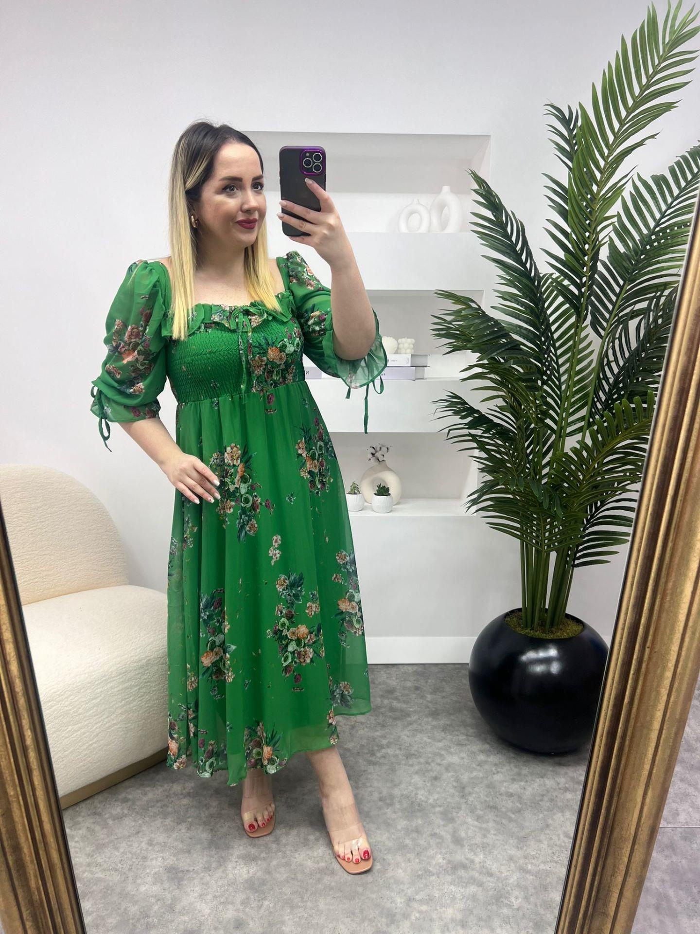 PRENSES MODEL YEŞİL ŞİFON ELBİSE