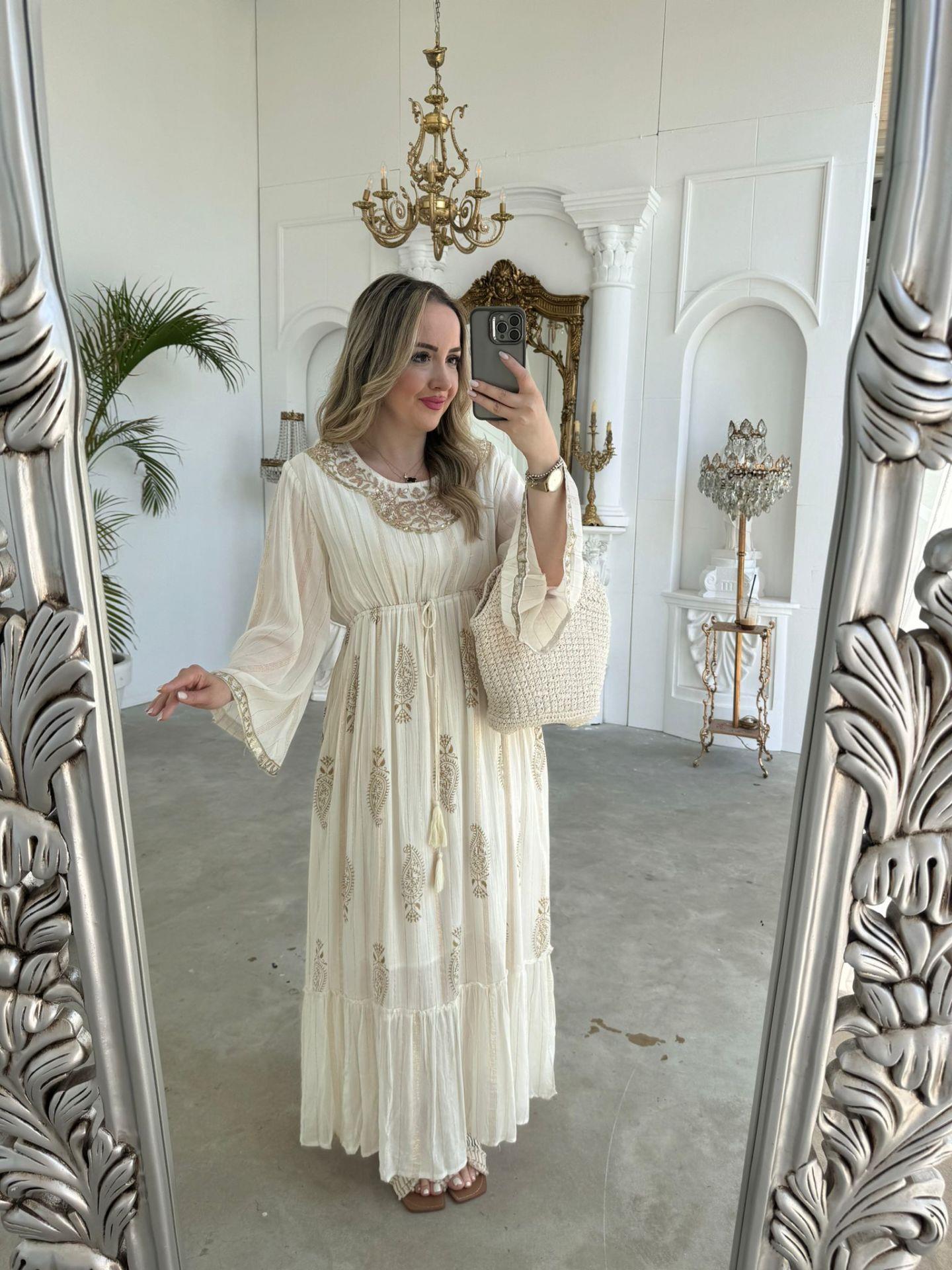 YAKA İŞLEME DETAYLI İSPANYOL KOL İTHAL ELBİSE