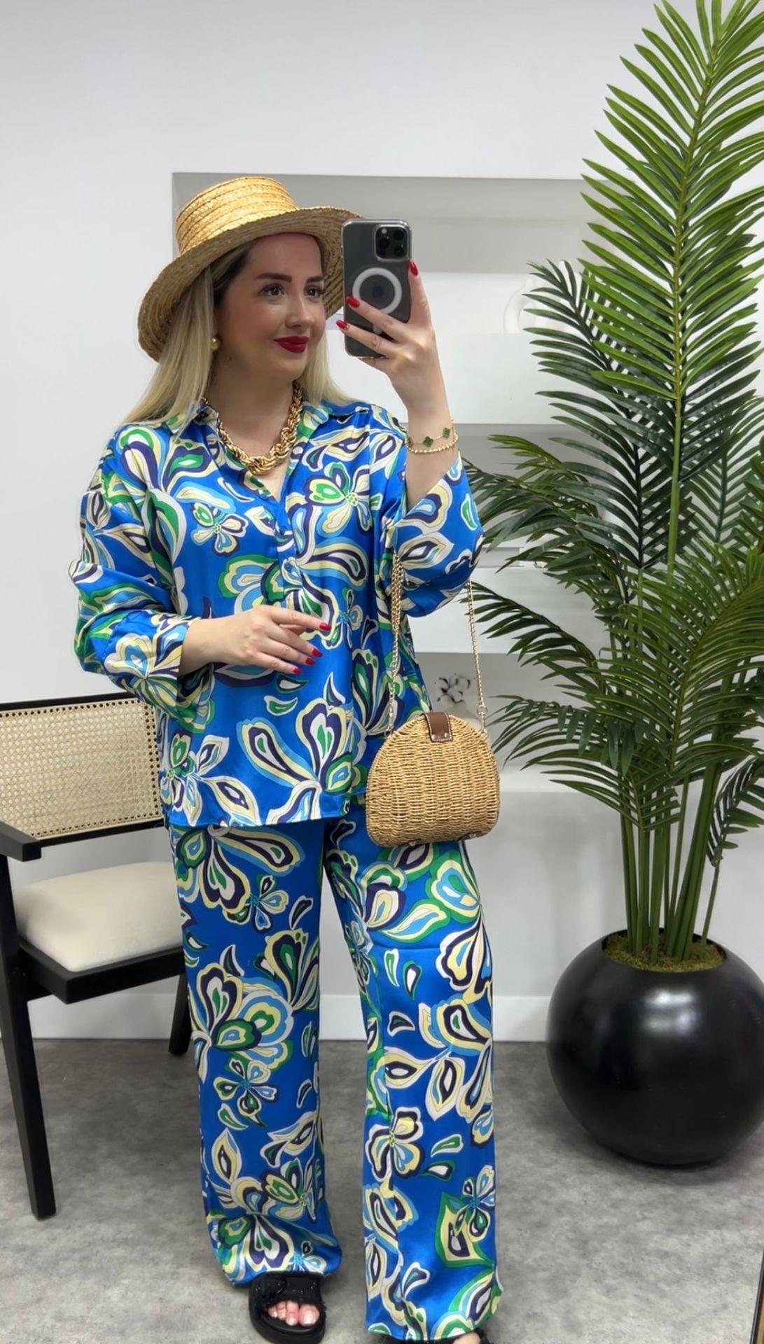 ZRA MODEL MAVİ YEŞİL İPEK SATEM TAKIM