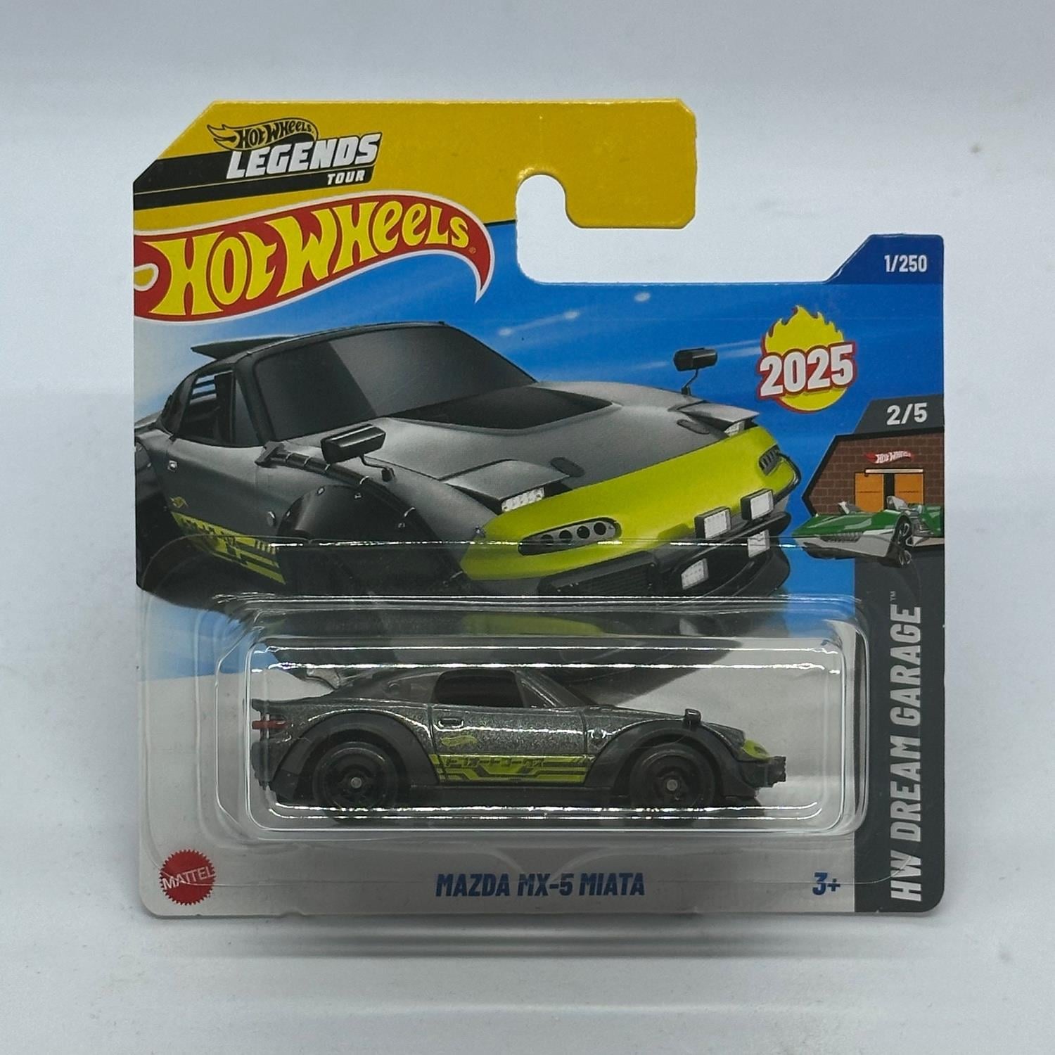 Hot Wheels Regular Dream Garage - Mazda MX-5 Miata 