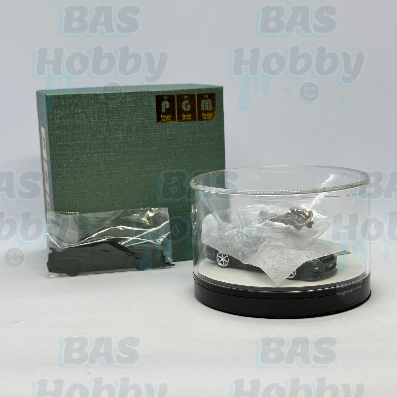 PGM 1/64 Nissan Skyline GT-R R34 Z-Tune British Green Luxury 