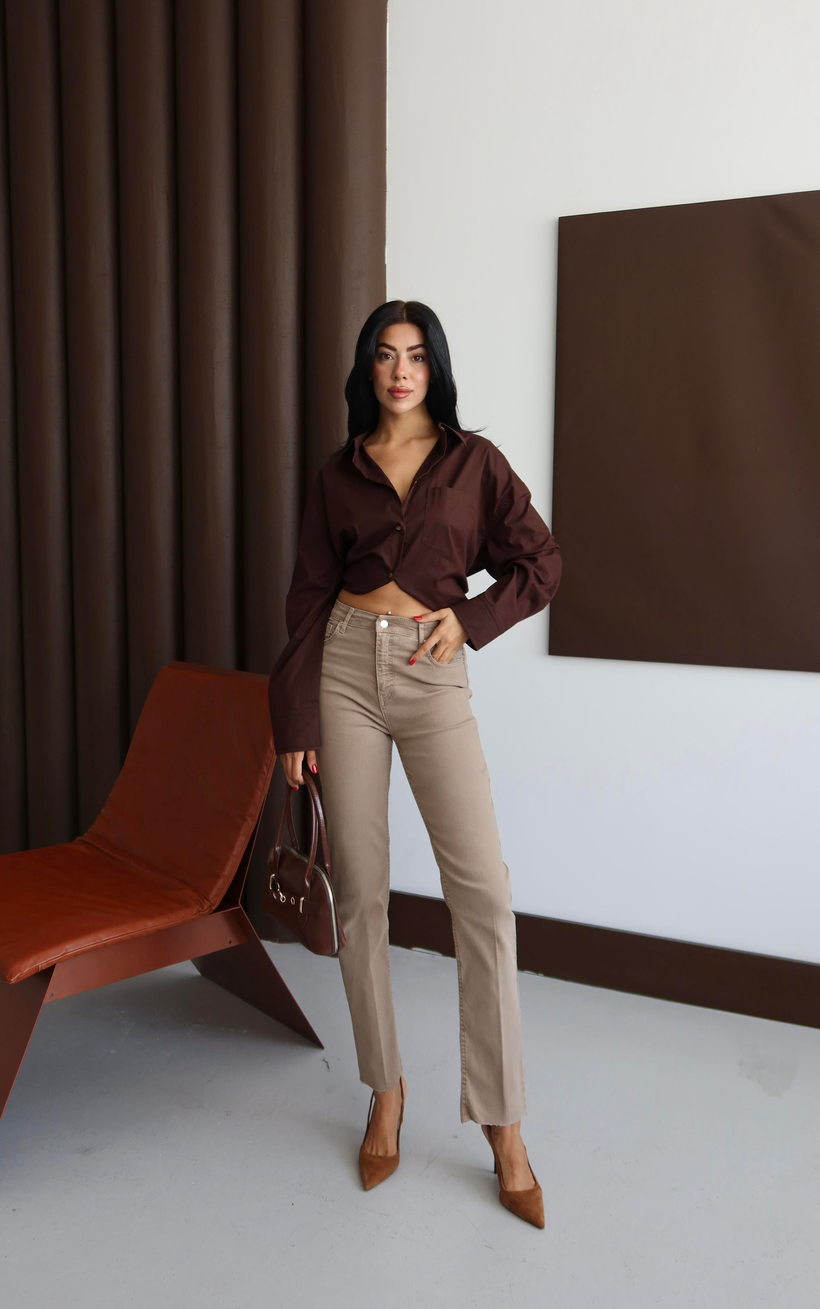LACARINOHigh-Waisted Mink Jeans with Cut-Out Hem Detail