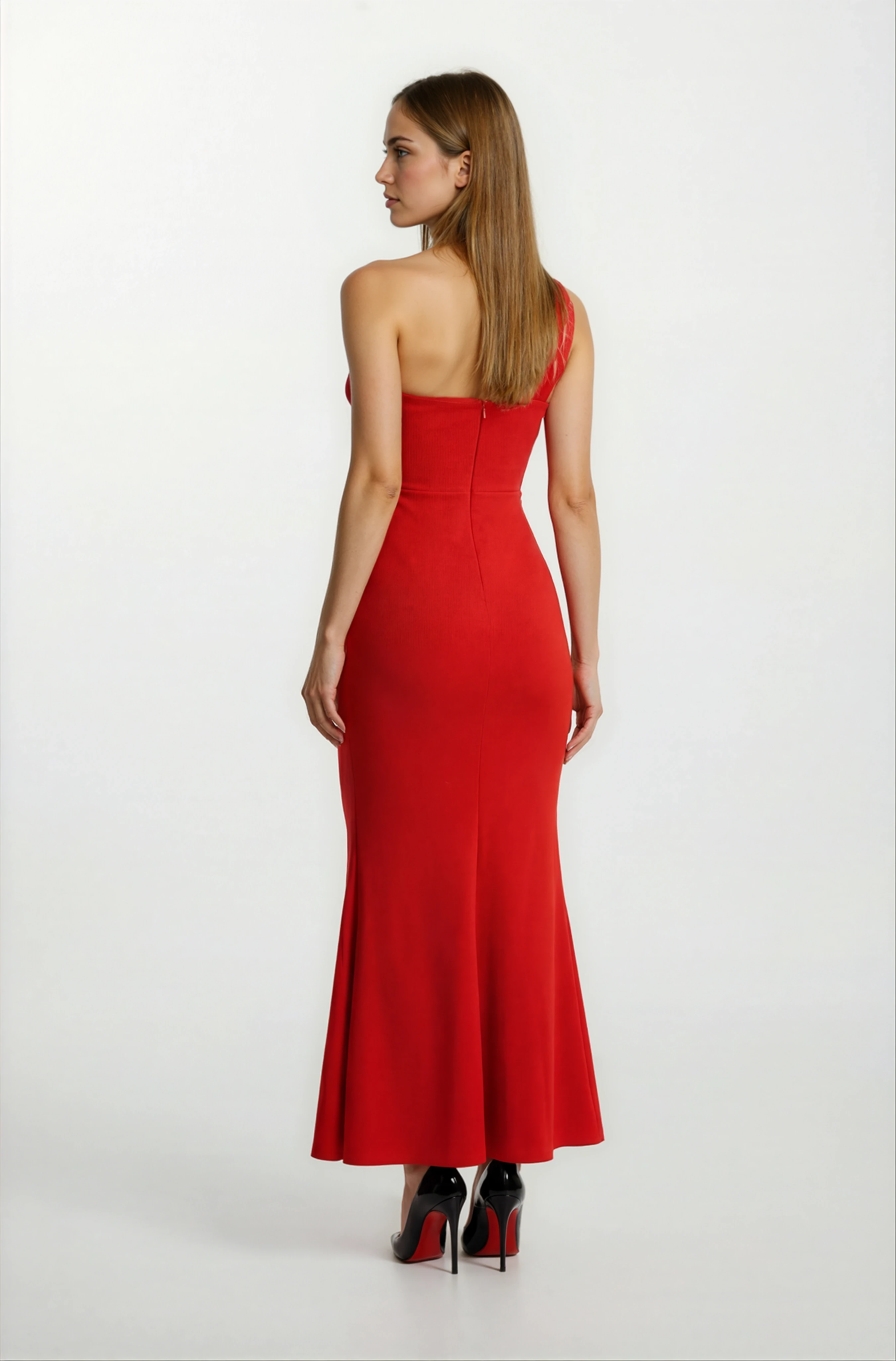 Ampilioi Tek Omuz Askılı Halka Detaylı Uzun Abiye Elbise KIRMIZI