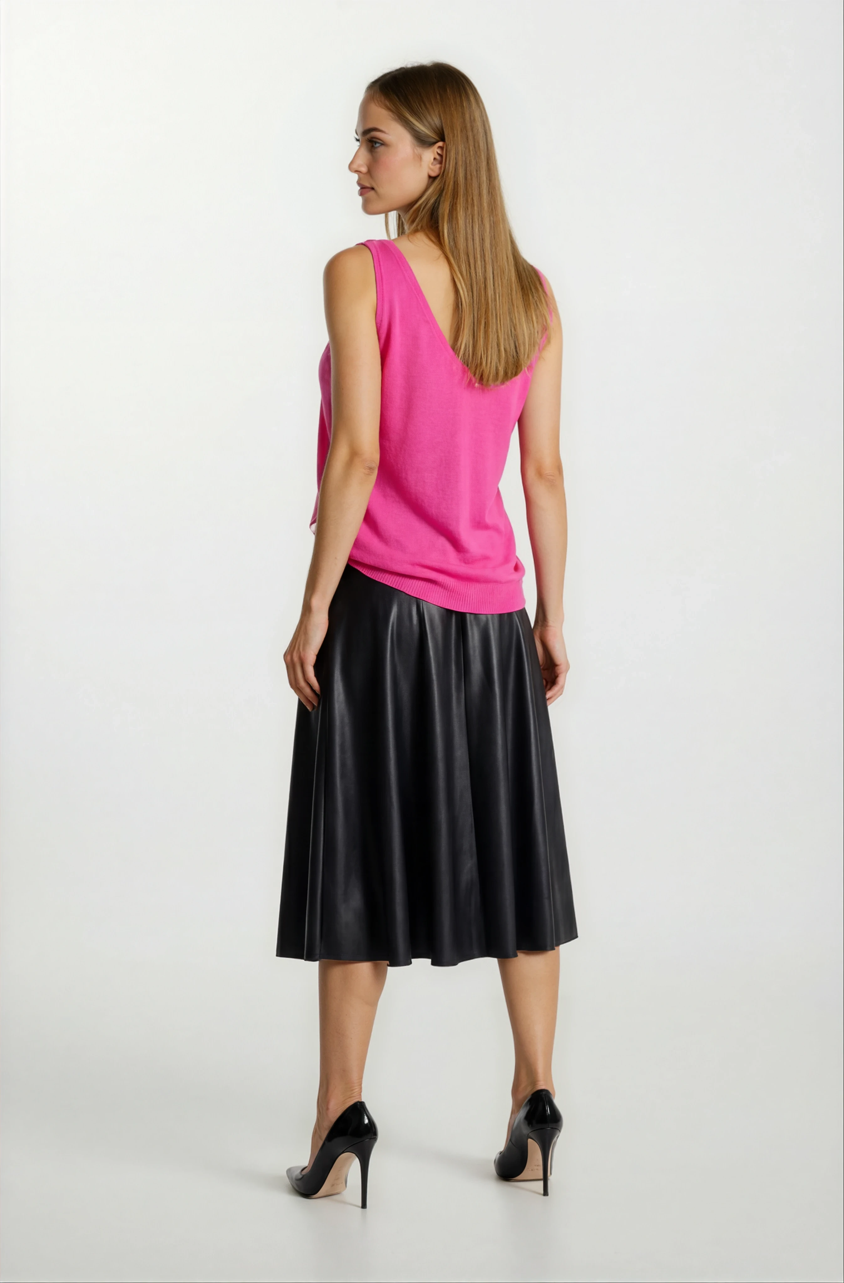 Delmira Ön Arka V Yaka Kolsuz Triko FUŞYA