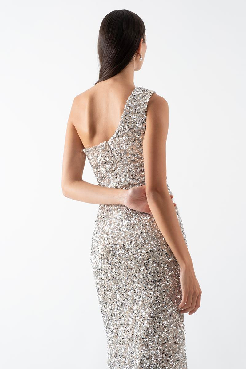 Delmo Tek Omuz Kayık Yaka Anvelop Pileli Kısa Abiye Elbise BEJ