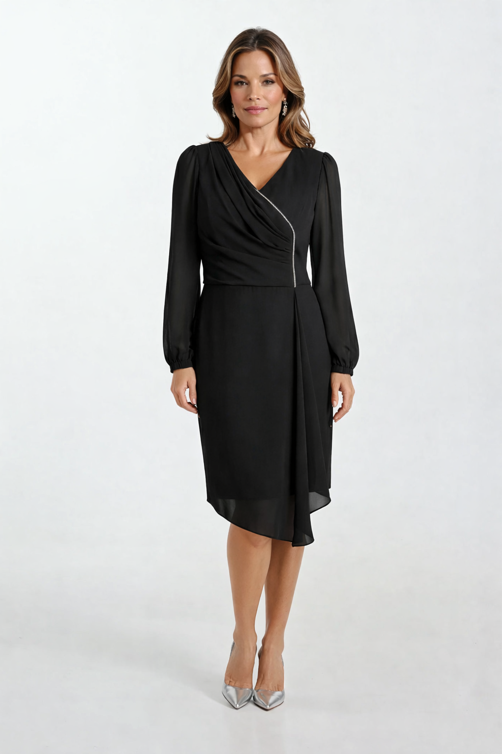 Demetra V Yaka Pileli Taş Aksesuarlı Kısa Abiye Elbise SİYAH